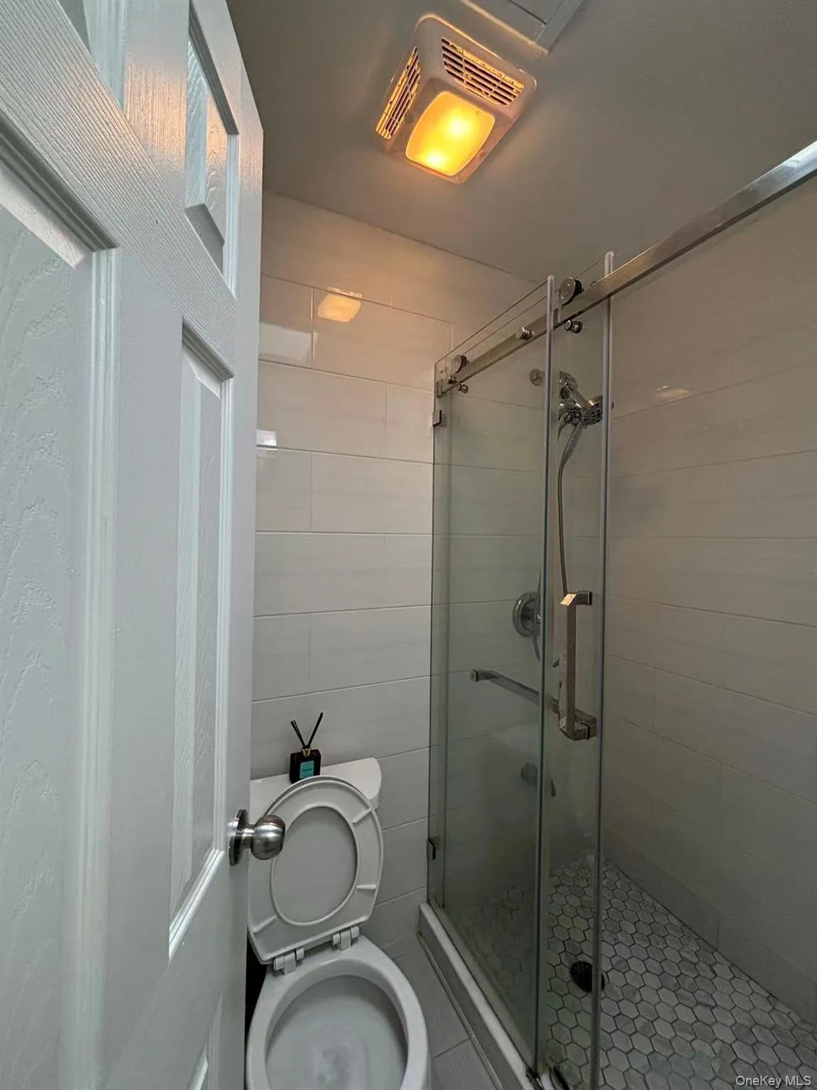 4327 215th Street, New York, NY, 6 Bedrooms Bedrooms, 12 Rooms Rooms,3 BathroomsBathrooms,Residential,For Rent,215th,0,1033971 4327 215th Street, New York, NY, 6 Bedrooms Bedrooms, 12 Rooms Rooms,3 BathroomsBathrooms,Residential,For Rent,215th,0,1033971