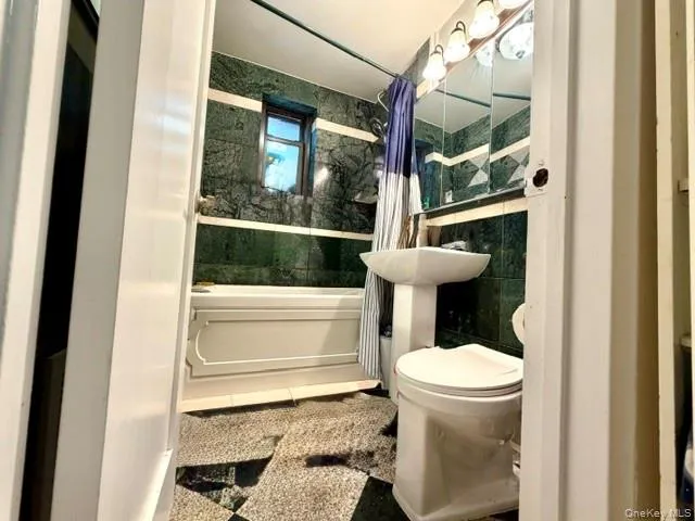 73-50 Bell Boulevard, New York, NY, 1 Bedroom Bedrooms, 3 Rooms Rooms,1 BathroomBathrooms,Residential Lease,For Rent,Bell,0,1033973 73-50 Bell Boulevard, New York, NY, 1 Bedroom Bedrooms, 3 Rooms Rooms,1 BathroomBathrooms,Residential Lease,For Rent,Bell,0,1033973