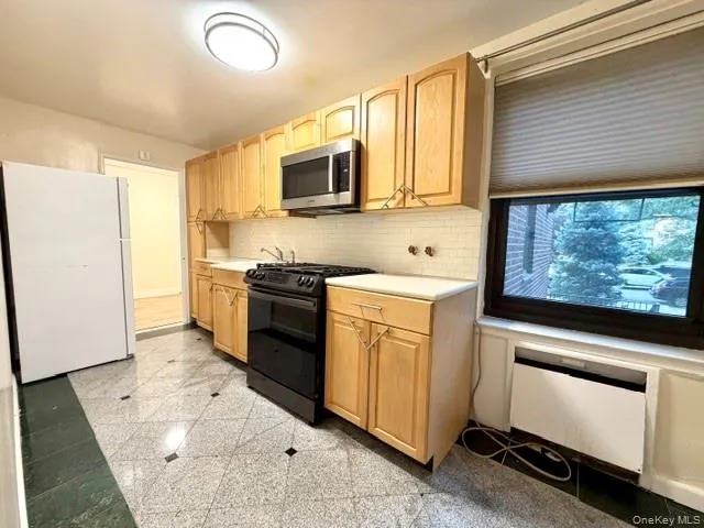 Eat in kitchen with window Eat in kitchen with window