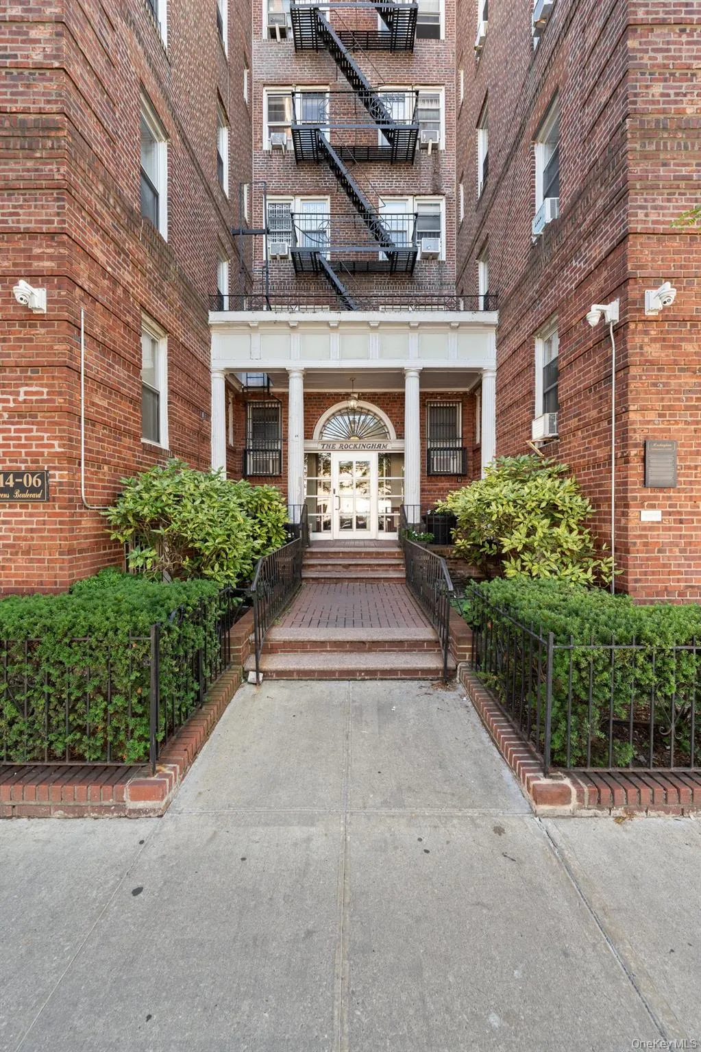 114-06 Queens Blvd, New York, NY, 2 Bedrooms Bedrooms, 4 Rooms Rooms,1 BathroomBathrooms,Residential,For Rent,Queens Blvd,0,1033976 114-06 Queens Blvd, New York, NY, 2 Bedrooms Bedrooms, 4 Rooms Rooms,1 BathroomBathrooms,Residential,For Rent,Queens Blvd,0,1033976