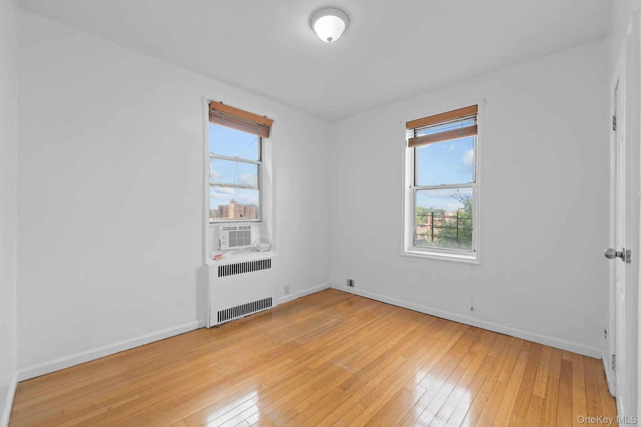 114-06 Queens Blvd, New York, NY, 2 Bedrooms Bedrooms, 4 Rooms Rooms,1 BathroomBathrooms,Residential,For Rent,Queens Blvd,0,1033976 114-06 Queens Blvd, New York, NY, 2 Bedrooms Bedrooms, 4 Rooms Rooms,1 BathroomBathrooms,Residential,For Rent,Queens Blvd,0,1033976