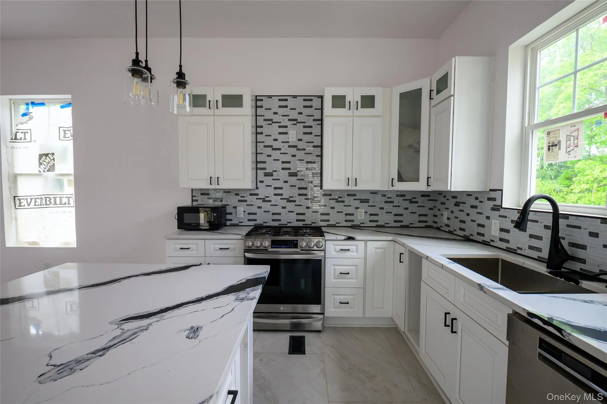 81 Silver Lake Sctn Road, Middletown, NY, 3 Bedrooms Bedrooms, 5 Rooms Rooms,2 BathroomsBathrooms,Residential,For Rent,Silver Lake Sctn,0,1033977 81 Silver Lake Sctn Road, Middletown, NY, 3 Bedrooms Bedrooms, 5 Rooms Rooms,2 BathroomsBathrooms,Residential,For Rent,Silver Lake Sctn,0,1033977