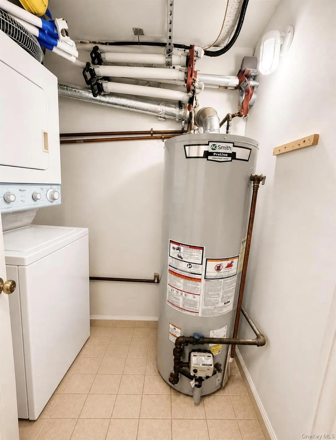 10421 39th Avenue, New York, NY, 2 Bedrooms Bedrooms, 5 Rooms Rooms,2 BathroomsBathrooms,Residential,For Rent,39th,0,1033979 10421 39th Avenue, New York, NY, 2 Bedrooms Bedrooms, 5 Rooms Rooms,2 BathroomsBathrooms,Residential,For Rent,39th,0,1033979