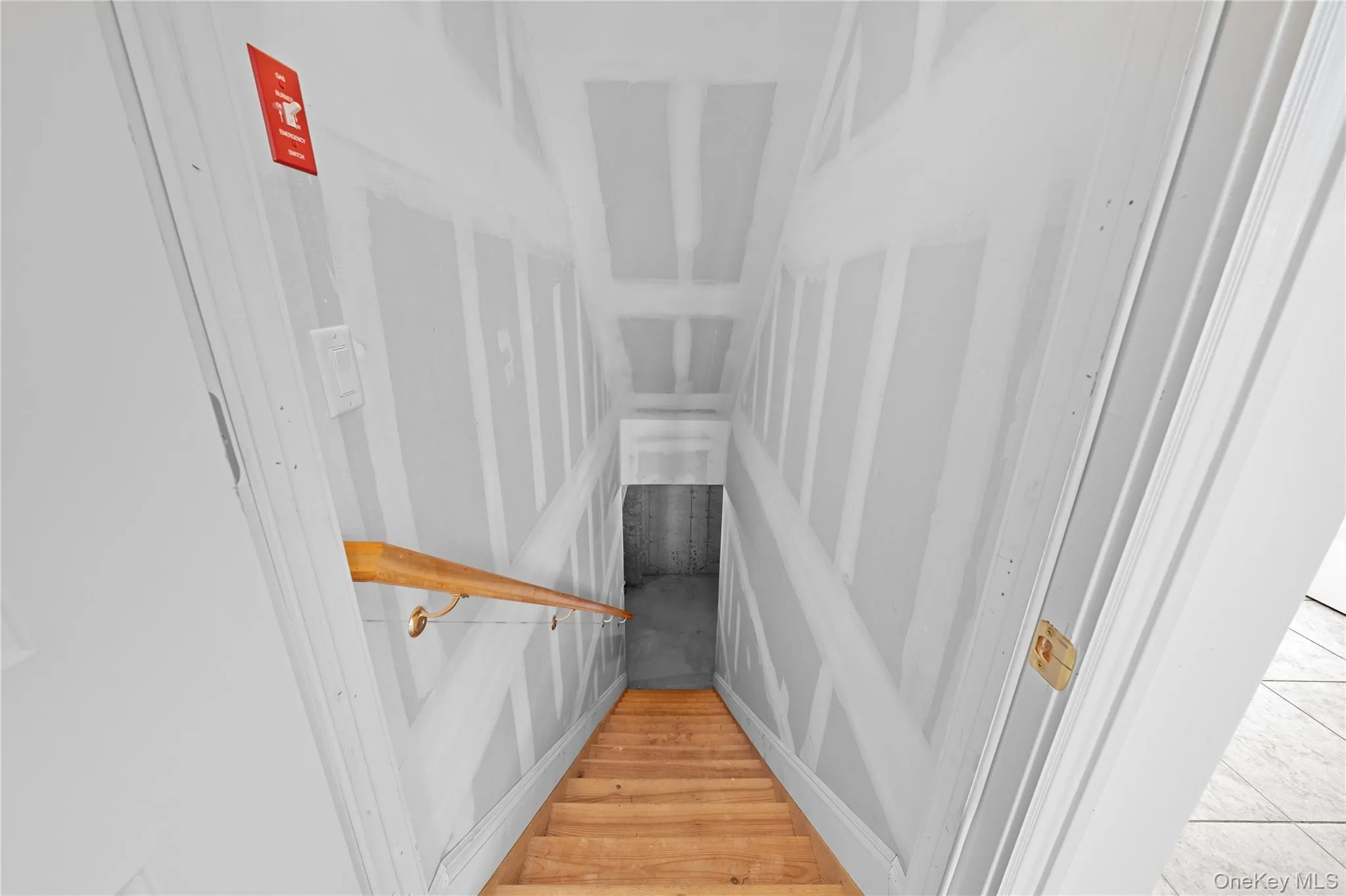 29 Hamlet Woods Drive, Smithtown, NY, 5 Bedrooms Bedrooms, 12 Rooms Rooms,4 BathroomsBathrooms,Residential,For Rent,Hamlet Woods,0,1033980 29 Hamlet Woods Drive, Smithtown, NY, 5 Bedrooms Bedrooms, 12 Rooms Rooms,4 BathroomsBathrooms,Residential,For Rent,Hamlet Woods,0,1033980