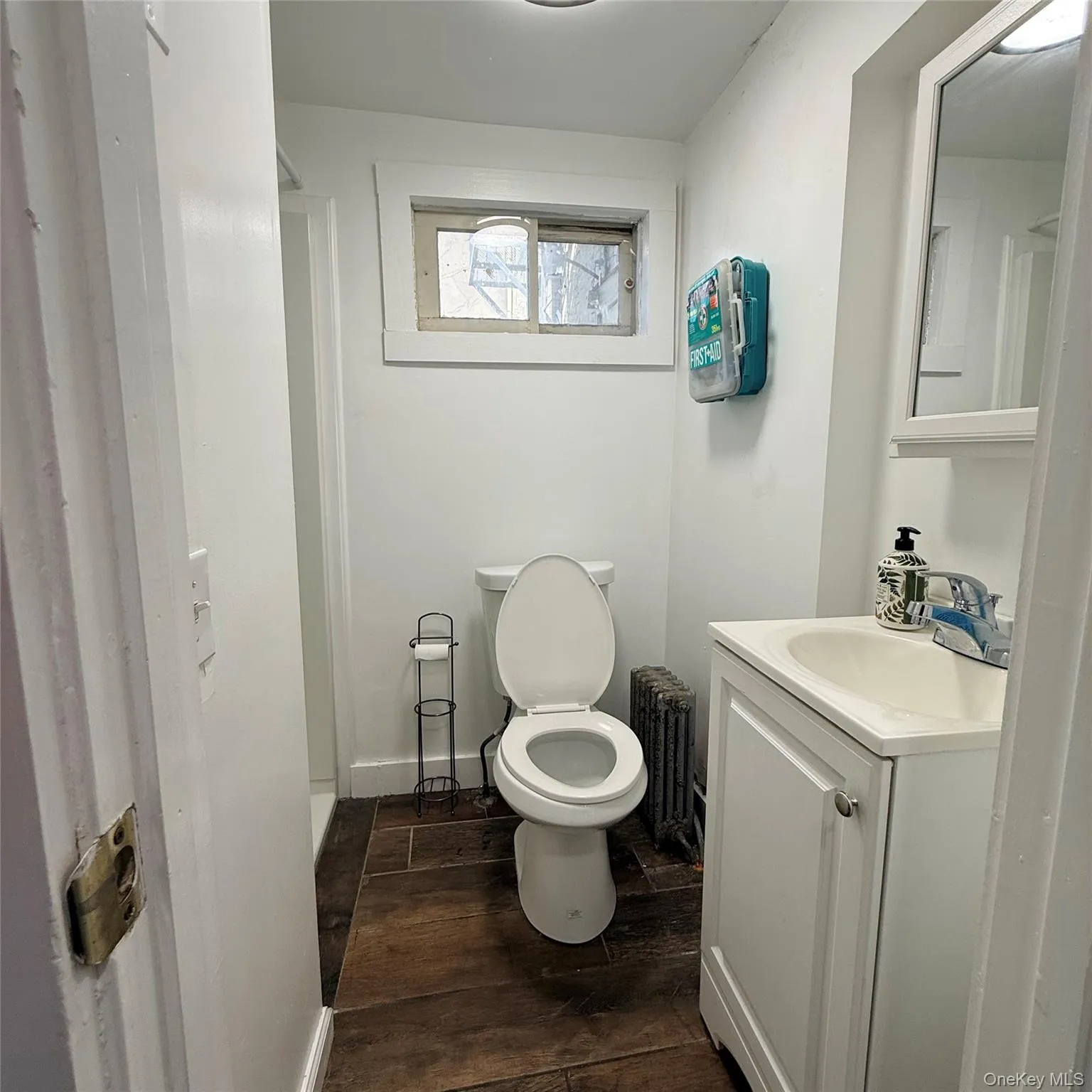 155 Main Street, Goshen, NY, 1 Bedroom Bedrooms, 2 Rooms Rooms,1 BathroomBathrooms,Residential Lease,For Rent,Main,0,1033981 155 Main Street, Goshen, NY, 1 Bedroom Bedrooms, 2 Rooms Rooms,1 BathroomBathrooms,Residential Lease,For Rent,Main,0,1033981