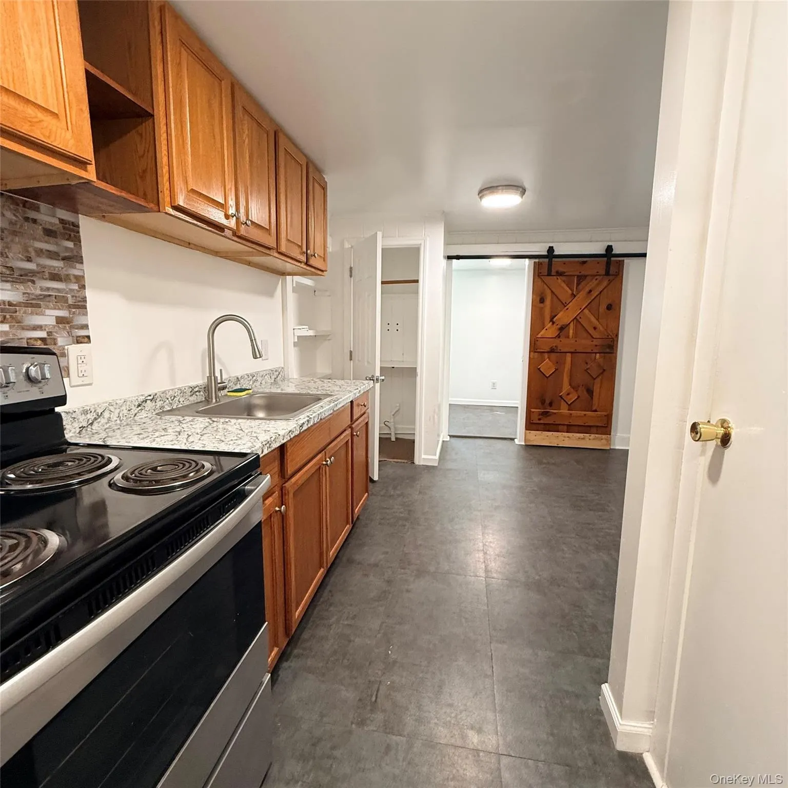 155 Main Street, Goshen, NY, 1 Bedroom Bedrooms, 2 Rooms Rooms,1 BathroomBathrooms,Residential Lease,For Rent,Main,0,1033981 155 Main Street, Goshen, NY, 1 Bedroom Bedrooms, 2 Rooms Rooms,1 BathroomBathrooms,Residential Lease,For Rent,Main,0,1033981