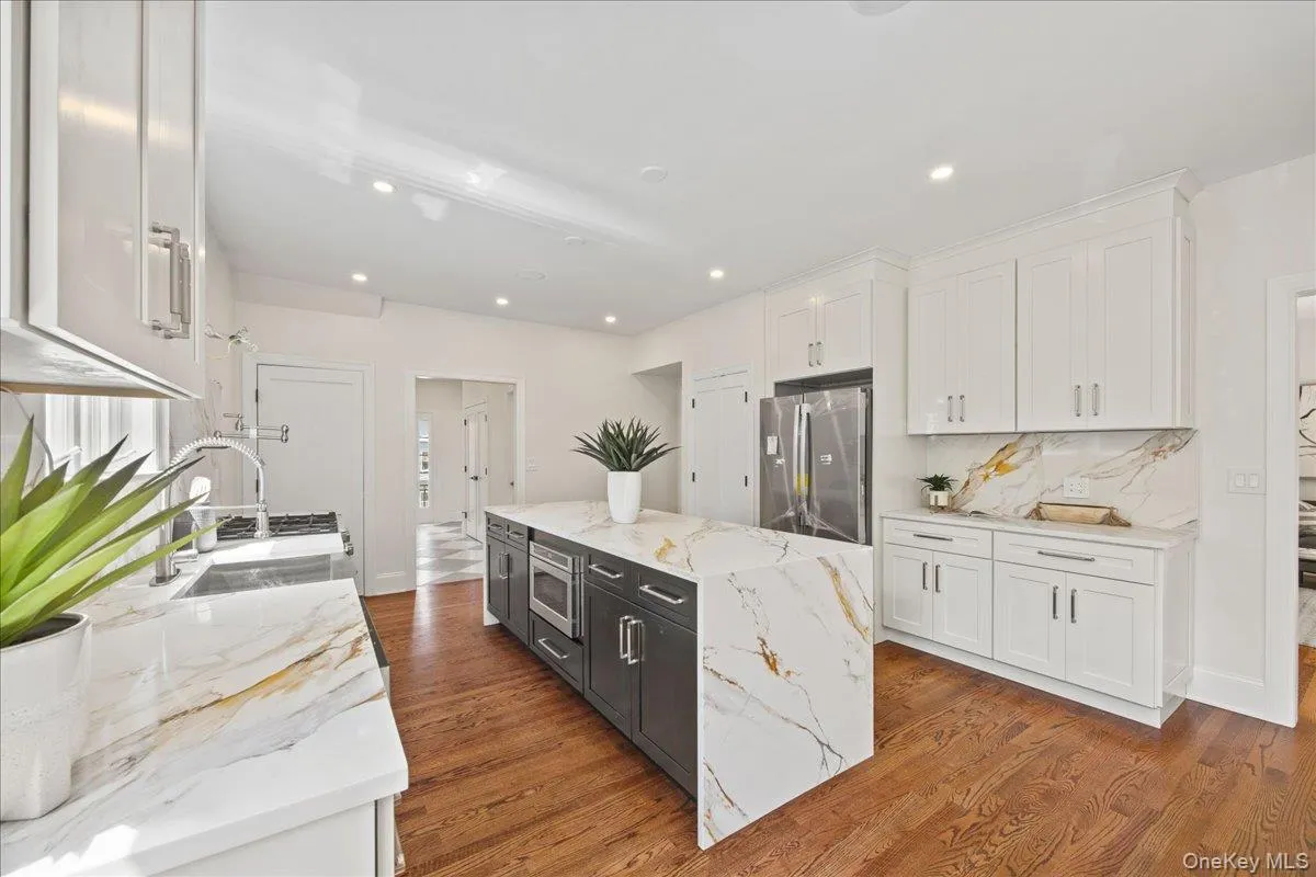 7 Wyanoke Street, White Plains, NY, 4 Bedrooms Bedrooms, 10 Rooms Rooms,3 BathroomsBathrooms,Residential,For Rent,Wyanoke,0,1033982 7 Wyanoke Street, White Plains, NY, 4 Bedrooms Bedrooms, 10 Rooms Rooms,3 BathroomsBathrooms,Residential,For Rent,Wyanoke,0,1033982