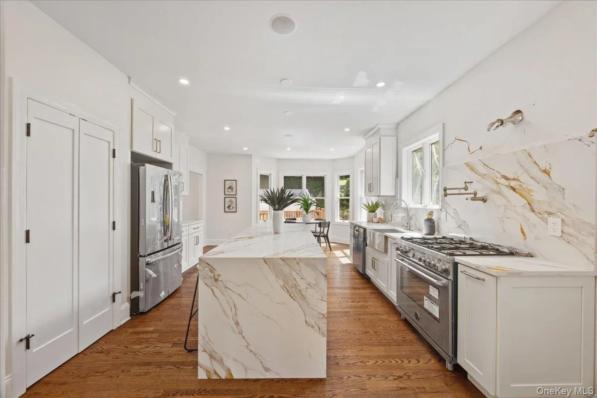 7 Wyanoke Street, White Plains, NY, 4 Bedrooms Bedrooms, 10 Rooms Rooms,3 BathroomsBathrooms,Residential,For Rent,Wyanoke,0,1033982 7 Wyanoke Street, White Plains, NY, 4 Bedrooms Bedrooms, 10 Rooms Rooms,3 BathroomsBathrooms,Residential,For Rent,Wyanoke,0,1033982