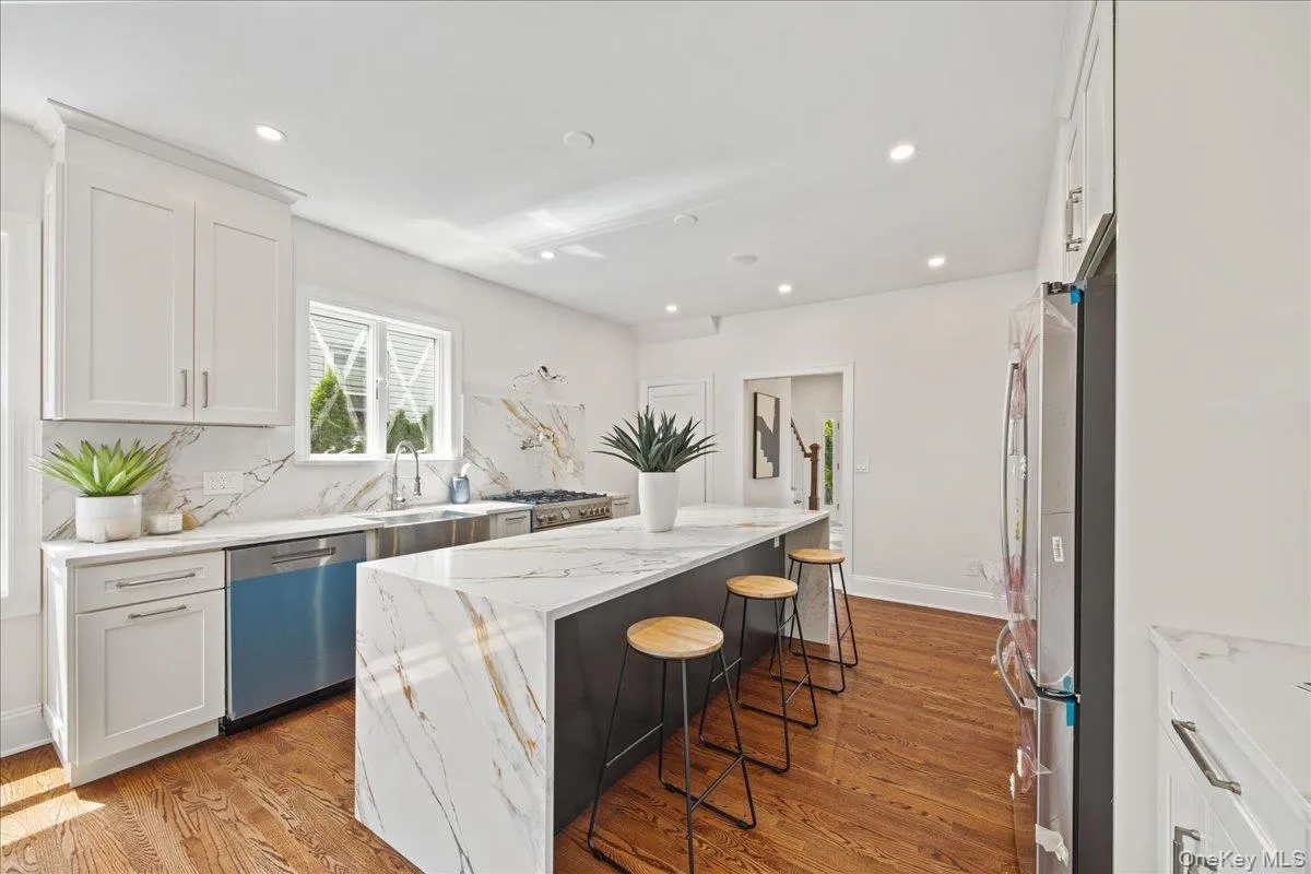 7 Wyanoke Street, White Plains, NY, 4 Bedrooms Bedrooms, 10 Rooms Rooms,3 BathroomsBathrooms,Residential,For Rent,Wyanoke,0,1033982 7 Wyanoke Street, White Plains, NY, 4 Bedrooms Bedrooms, 10 Rooms Rooms,3 BathroomsBathrooms,Residential,For Rent,Wyanoke,0,1033982