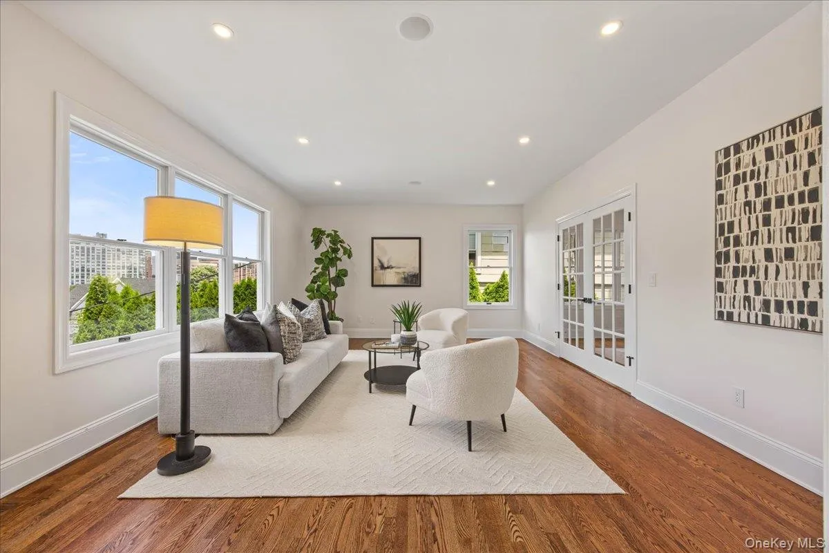 7 Wyanoke Street, White Plains, NY, 4 Bedrooms Bedrooms, 10 Rooms Rooms,3 BathroomsBathrooms,Residential,For Rent,Wyanoke,0,1033982 7 Wyanoke Street, White Plains, NY, 4 Bedrooms Bedrooms, 10 Rooms Rooms,3 BathroomsBathrooms,Residential,For Rent,Wyanoke,0,1033982