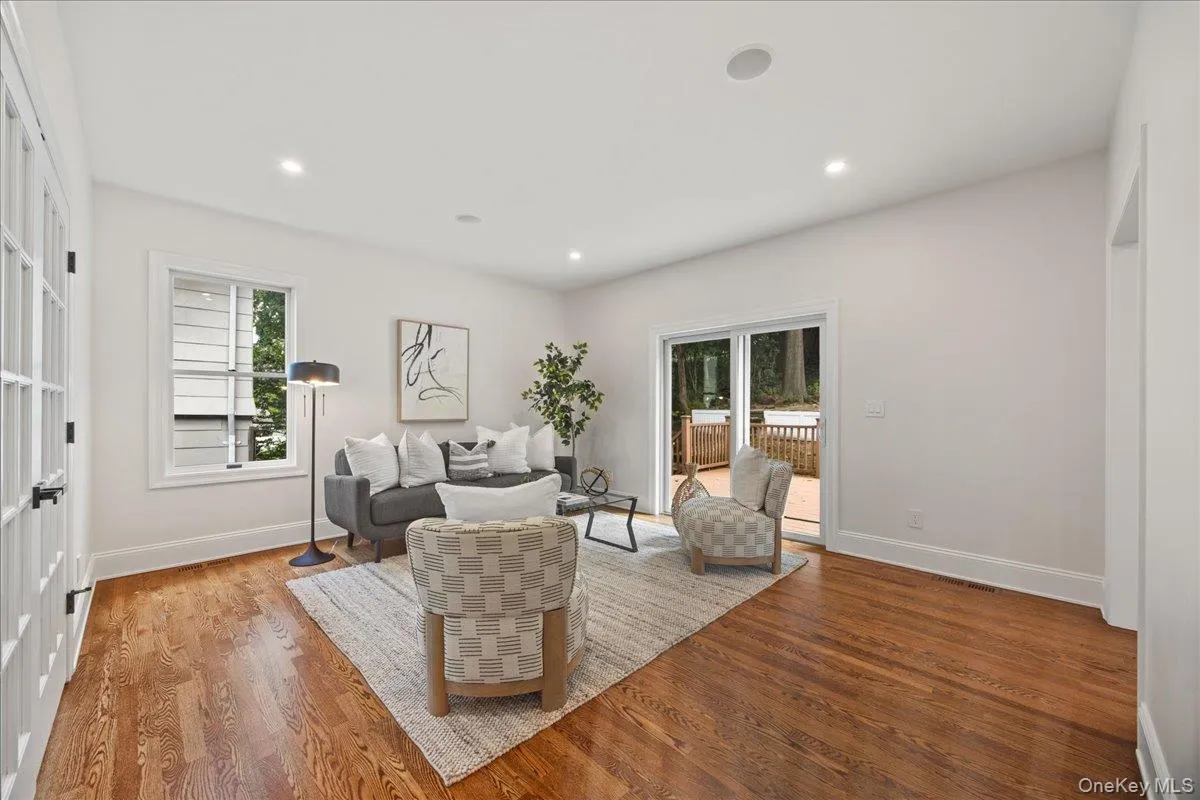 7 Wyanoke Street, White Plains, NY, 4 Bedrooms Bedrooms, 10 Rooms Rooms,3 BathroomsBathrooms,Residential,For Rent,Wyanoke,0,1033982 7 Wyanoke Street, White Plains, NY, 4 Bedrooms Bedrooms, 10 Rooms Rooms,3 BathroomsBathrooms,Residential,For Rent,Wyanoke,0,1033982