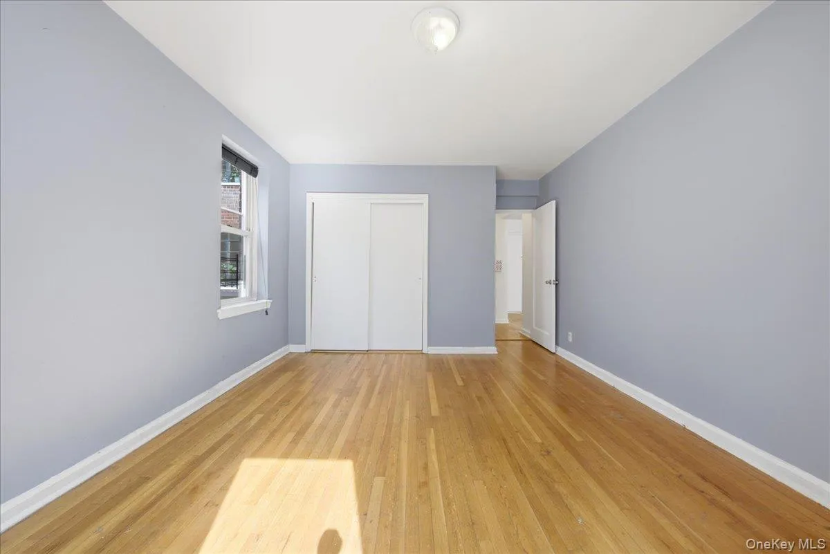 2080 Barnes Avenue, New York, NY, 1 Bedroom Bedrooms, 4 Rooms Rooms,1 BathroomBathrooms,Residential,For Rent,Barnes,0,1033989 2080 Barnes Avenue, New York, NY, 1 Bedroom Bedrooms, 4 Rooms Rooms,1 BathroomBathrooms,Residential,For Rent,Barnes,0,1033989