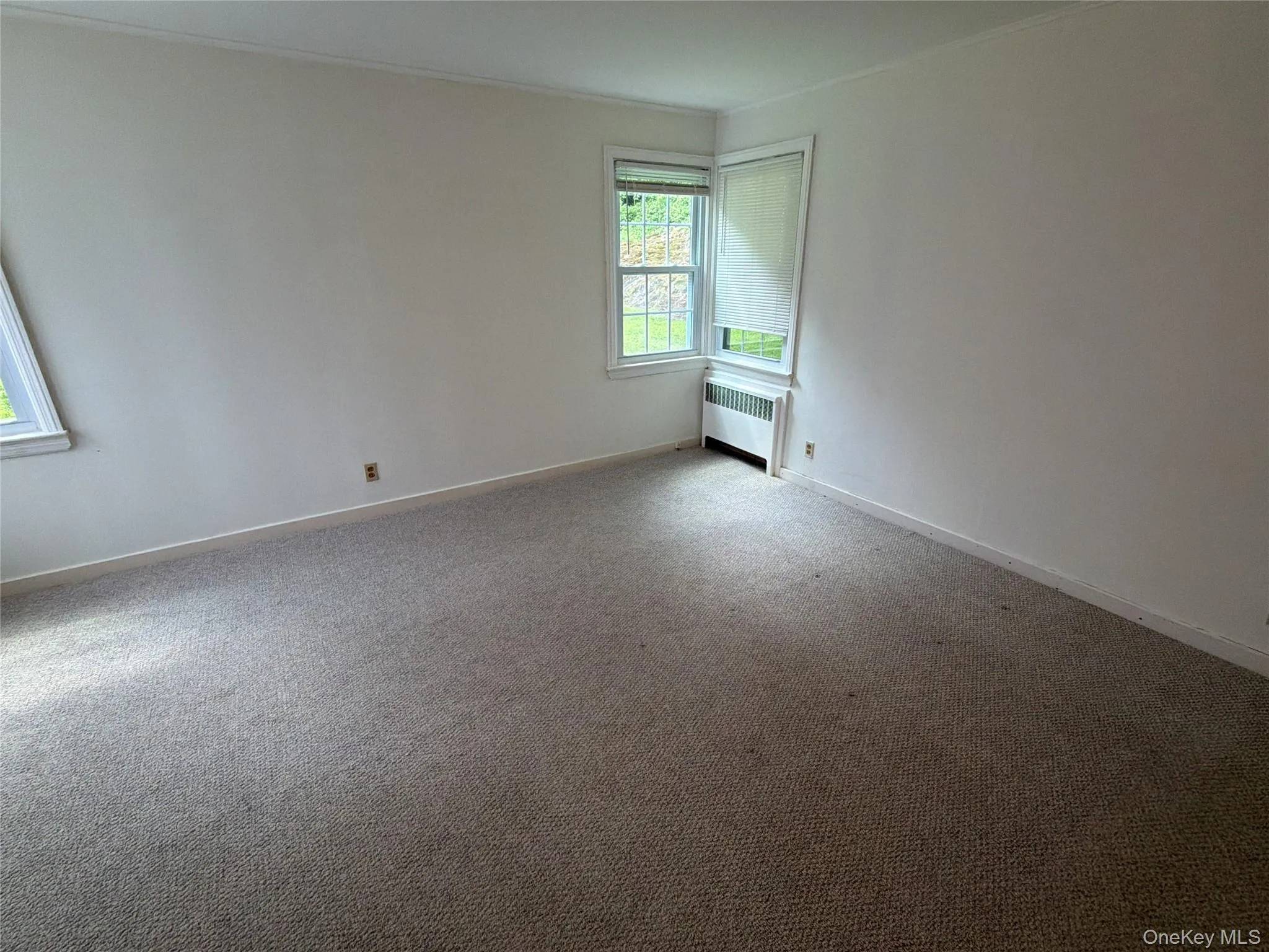 6 Raven Way, Mount Pleasant, NY, 4 Bedrooms Bedrooms, 9 Rooms Rooms,4 BathroomsBathrooms,Residential Lease,For Rent,Raven,0,1033990 6 Raven Way, Mount Pleasant, NY, 4 Bedrooms Bedrooms, 9 Rooms Rooms,4 BathroomsBathrooms,Residential Lease,For Rent,Raven,0,1033990