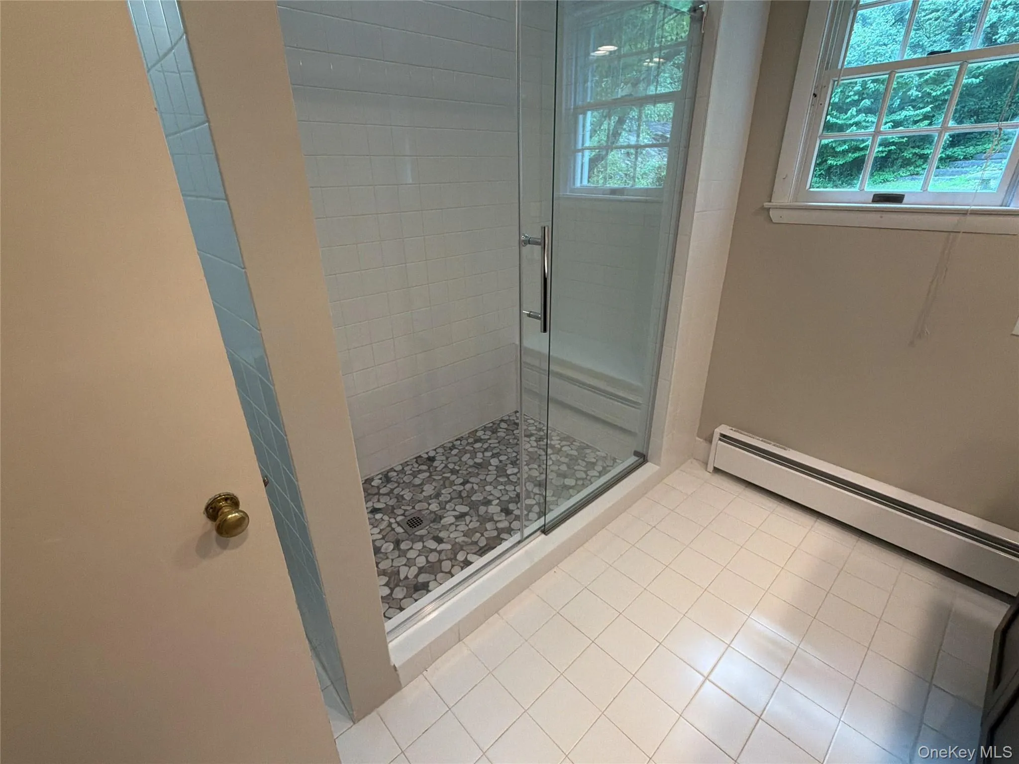 6 Raven Way, Mount Pleasant, NY, 4 Bedrooms Bedrooms, 9 Rooms Rooms,4 BathroomsBathrooms,Residential Lease,For Rent,Raven,0,1033990 6 Raven Way, Mount Pleasant, NY, 4 Bedrooms Bedrooms, 9 Rooms Rooms,4 BathroomsBathrooms,Residential Lease,For Rent,Raven,0,1033990