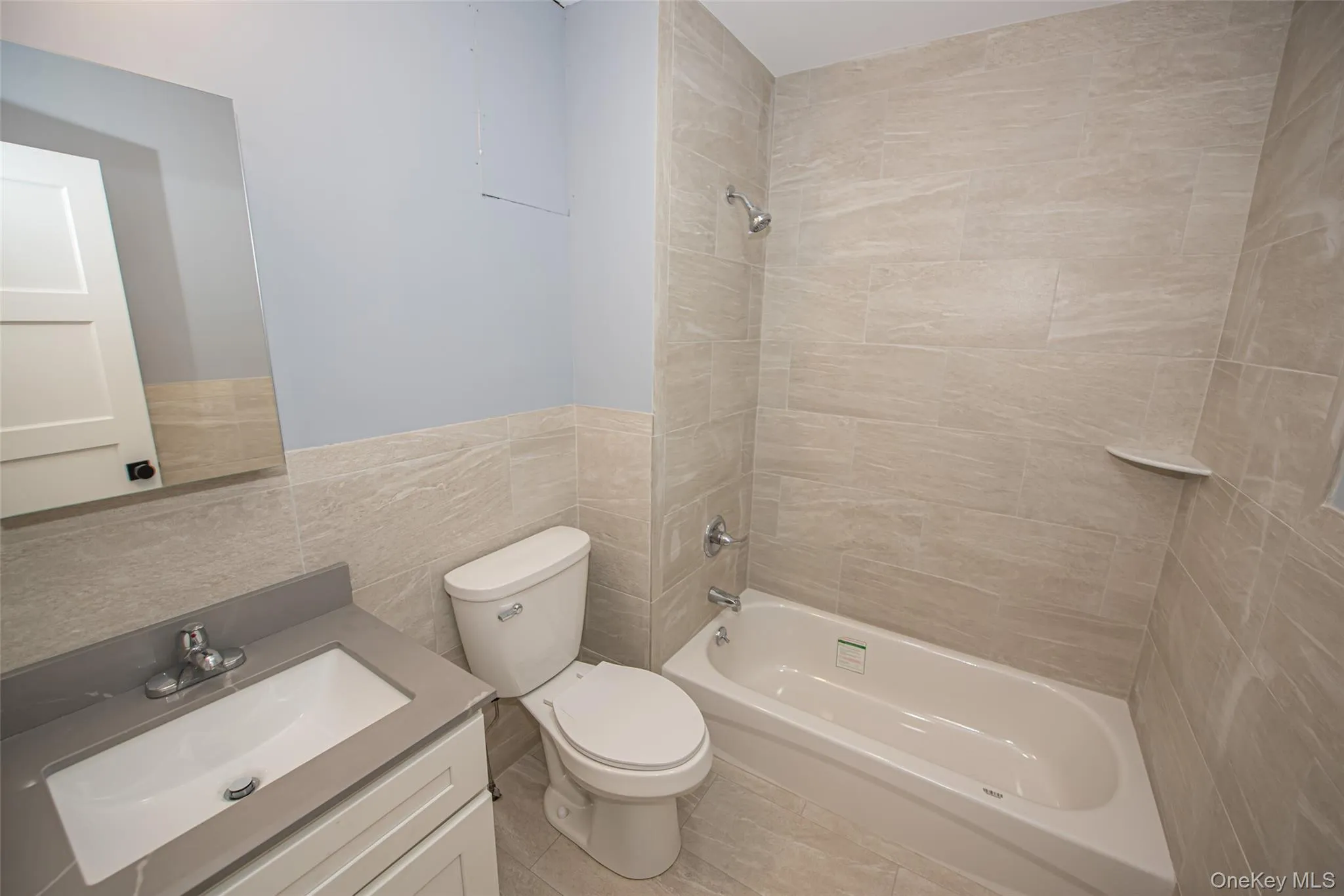 76 Amity Street, Brookhaven, NY, 3 Bedrooms Bedrooms, 5 Rooms Rooms,1 BathroomBathrooms,Residential Lease,For Rent,Amity,0,1033994 76 Amity Street, Brookhaven, NY, 3 Bedrooms Bedrooms, 5 Rooms Rooms,1 BathroomBathrooms,Residential Lease,For Rent,Amity,0,1033994