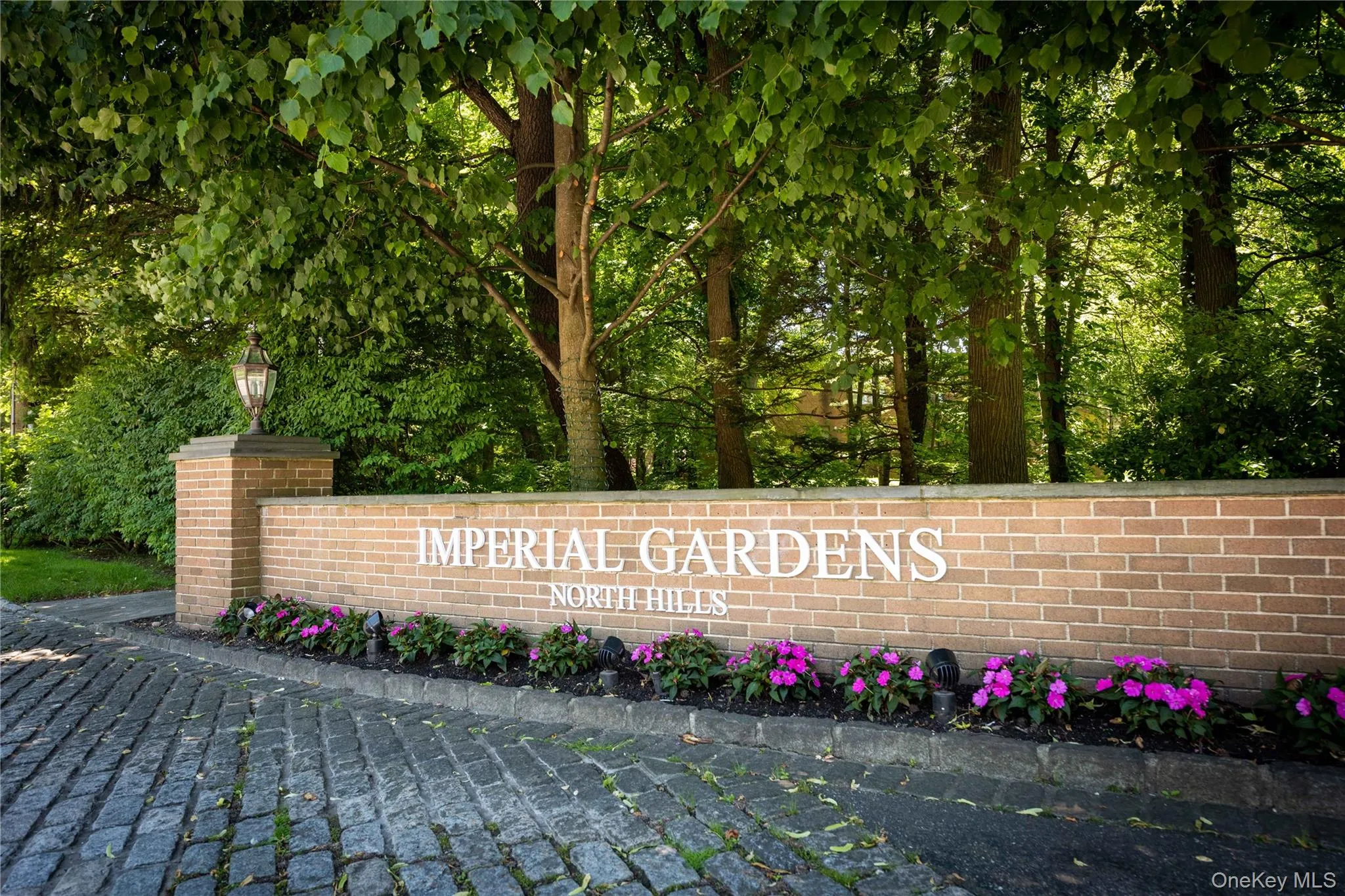 48 Wimbledon Drive, North Hempstead, NY, 3 Bedrooms Bedrooms, 7 Rooms Rooms,2 BathroomsBathrooms,Residential,For Rent,Wimbledon,0,1033995 48 Wimbledon Drive, North Hempstead, NY, 3 Bedrooms Bedrooms, 7 Rooms Rooms,2 BathroomsBathrooms,Residential,For Rent,Wimbledon,0,1033995