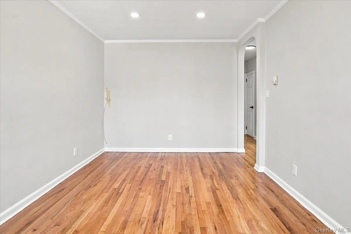 13534 117th Street, New York, NY, 3 Bedrooms Bedrooms, 8 Rooms Rooms,1 BathroomBathrooms,Residential,For Rent,117th,0,1034000 13534 117th Street, New York, NY, 3 Bedrooms Bedrooms, 8 Rooms Rooms,1 BathroomBathrooms,Residential,For Rent,117th,0,1034000