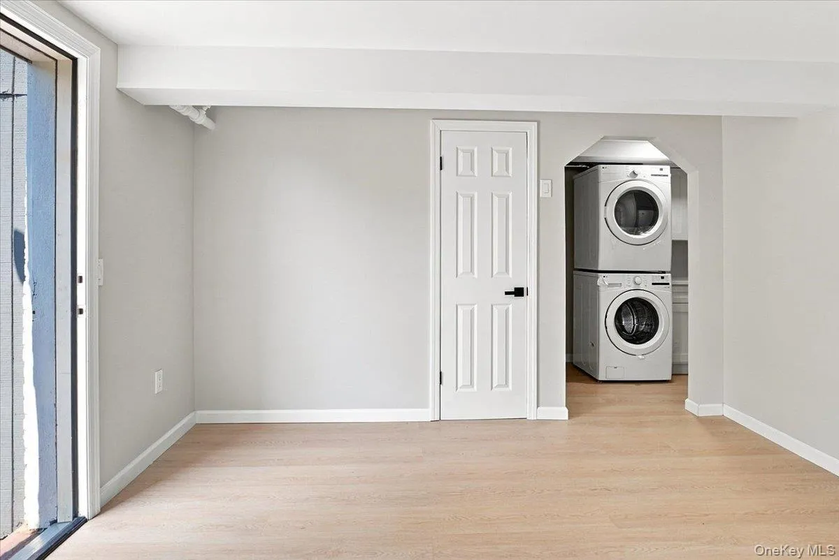 13534 117th Street, New York, NY, 3 Bedrooms Bedrooms, 8 Rooms Rooms,1 BathroomBathrooms,Residential,For Rent,117th,0,1034000 13534 117th Street, New York, NY, 3 Bedrooms Bedrooms, 8 Rooms Rooms,1 BathroomBathrooms,Residential,For Rent,117th,0,1034000