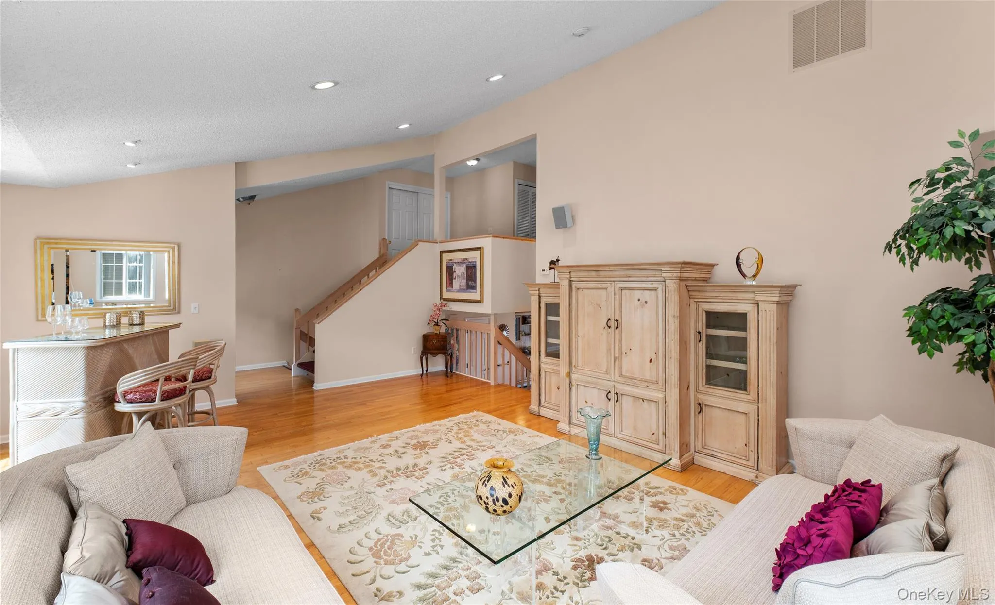 45 Eagle Ridge Way, Clarkstown, NY, 2 Bedrooms Bedrooms, 7 Rooms Rooms,2 BathroomsBathrooms,Residential,For Rent,Eagle Ridge,0,1034003 45 Eagle Ridge Way, Clarkstown, NY, 2 Bedrooms Bedrooms, 7 Rooms Rooms,2 BathroomsBathrooms,Residential,For Rent,Eagle Ridge,0,1034003