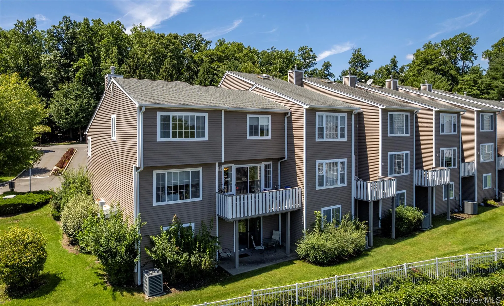 45 Eagle Ridge Way, Clarkstown, NY, 2 Bedrooms Bedrooms, 7 Rooms Rooms,2 BathroomsBathrooms,Residential,For Rent,Eagle Ridge,0,1034003 45 Eagle Ridge Way, Clarkstown, NY, 2 Bedrooms Bedrooms, 7 Rooms Rooms,2 BathroomsBathrooms,Residential,For Rent,Eagle Ridge,0,1034003