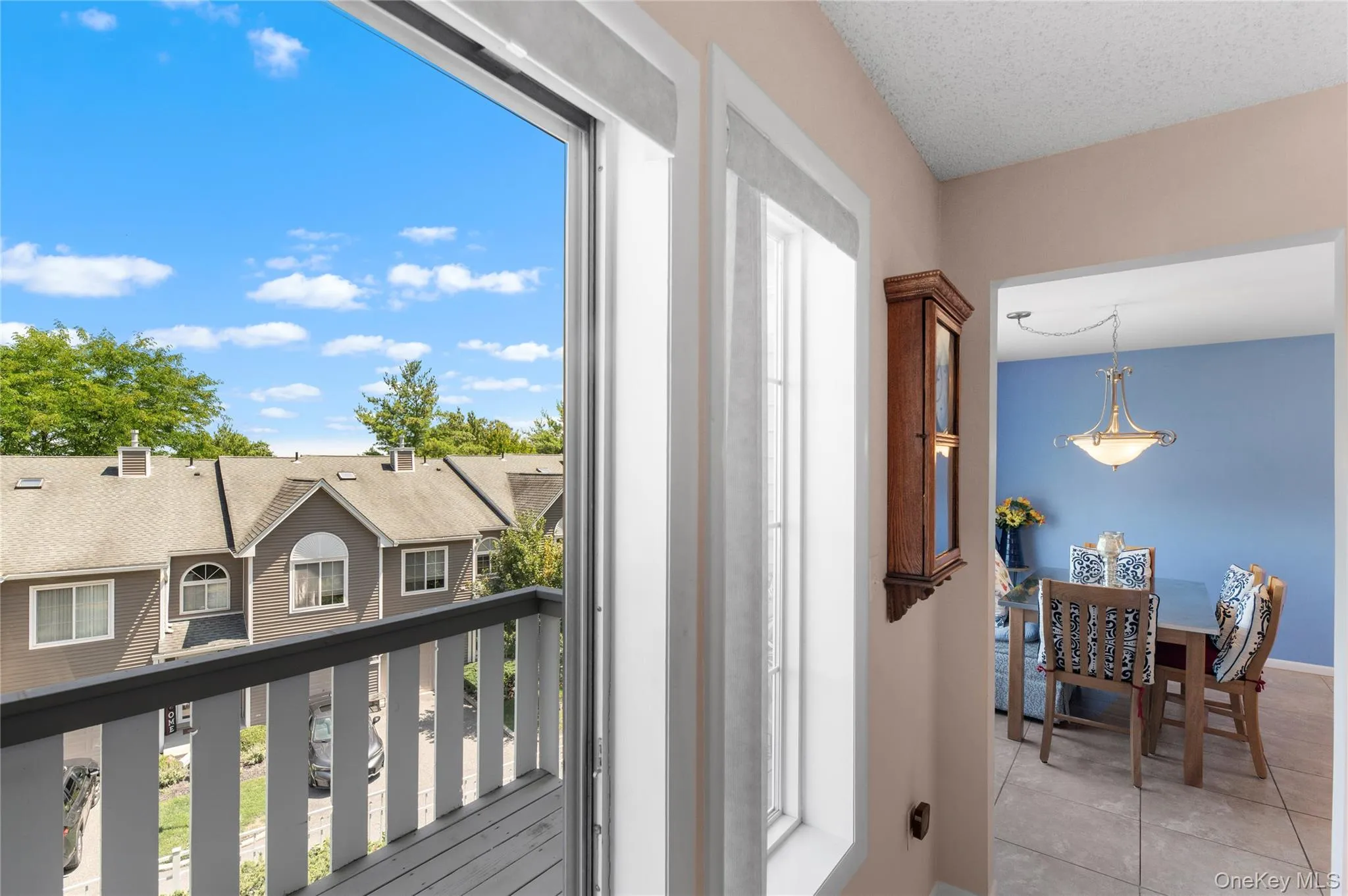 45 Eagle Ridge Way, Clarkstown, NY, 2 Bedrooms Bedrooms, 7 Rooms Rooms,2 BathroomsBathrooms,Residential,For Rent,Eagle Ridge,0,1034003 45 Eagle Ridge Way, Clarkstown, NY, 2 Bedrooms Bedrooms, 7 Rooms Rooms,2 BathroomsBathrooms,Residential,For Rent,Eagle Ridge,0,1034003