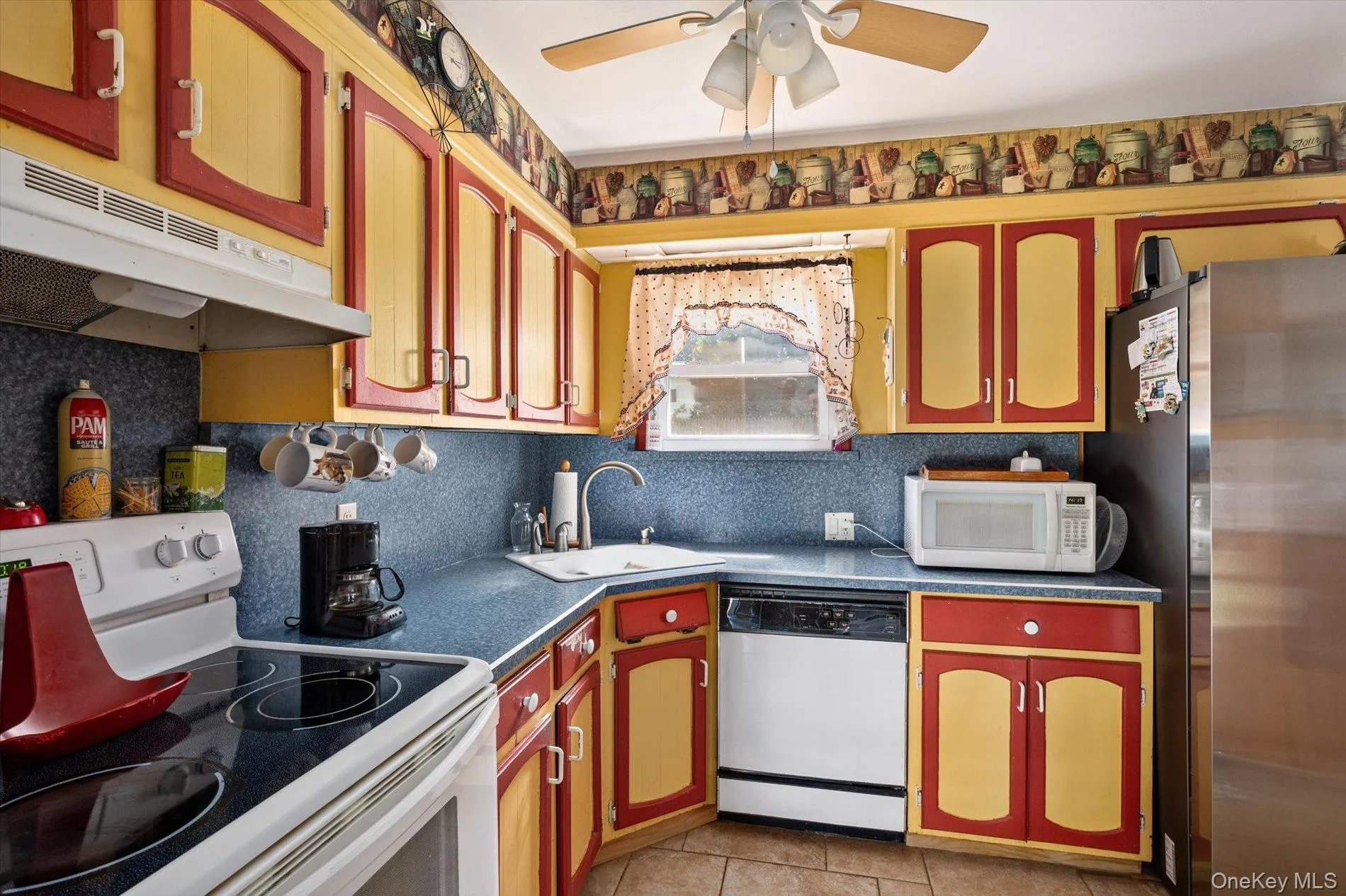 2707 Gull Avenue, Brookhaven, NY, 3 Bedrooms Bedrooms, 9 Rooms Rooms,1 BathroomBathrooms,Residential,For Rent,Gull,0,1034005 2707 Gull Avenue, Brookhaven, NY, 3 Bedrooms Bedrooms, 9 Rooms Rooms,1 BathroomBathrooms,Residential,For Rent,Gull,0,1034005