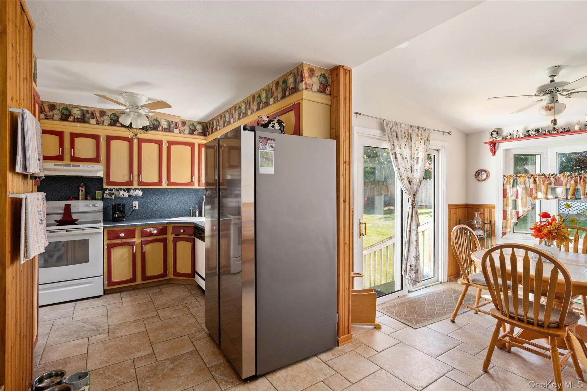 2707 Gull Avenue, Brookhaven, NY, 3 Bedrooms Bedrooms, 9 Rooms Rooms,1 BathroomBathrooms,Residential,For Rent,Gull,0,1034005 2707 Gull Avenue, Brookhaven, NY, 3 Bedrooms Bedrooms, 9 Rooms Rooms,1 BathroomBathrooms,Residential,For Rent,Gull,0,1034005