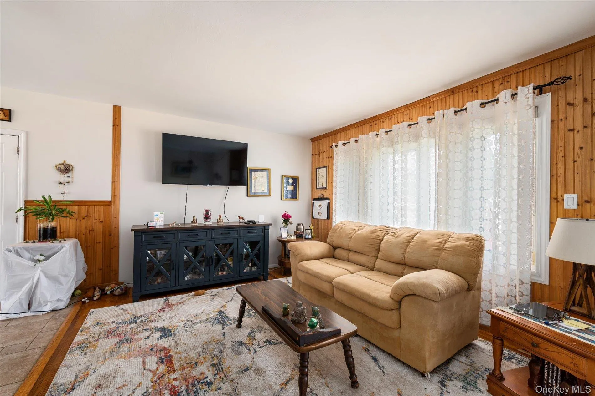 2707 Gull Avenue, Brookhaven, NY, 3 Bedrooms Bedrooms, 9 Rooms Rooms,1 BathroomBathrooms,Residential,For Rent,Gull,0,1034005 2707 Gull Avenue, Brookhaven, NY, 3 Bedrooms Bedrooms, 9 Rooms Rooms,1 BathroomBathrooms,Residential,For Rent,Gull,0,1034005
