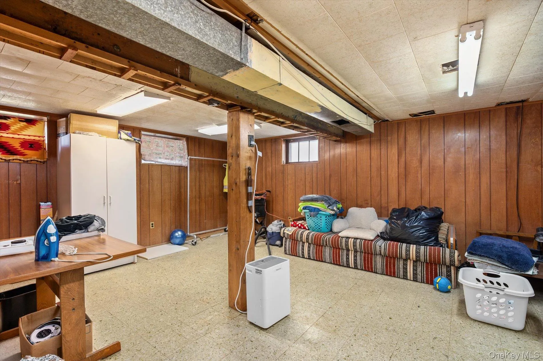 2707 Gull Avenue, Brookhaven, NY, 3 Bedrooms Bedrooms, 9 Rooms Rooms,1 BathroomBathrooms,Residential,For Rent,Gull,0,1034005 2707 Gull Avenue, Brookhaven, NY, 3 Bedrooms Bedrooms, 9 Rooms Rooms,1 BathroomBathrooms,Residential,For Rent,Gull,0,1034005