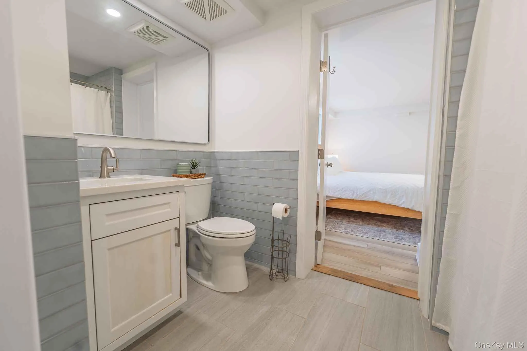 1215 Park Avenue, Long Beach, NY, 2 Bedrooms Bedrooms, 5 Rooms Rooms,1 BathroomBathrooms,Residential Lease,For Rent,Park,0,1034008 1215 Park Avenue, Long Beach, NY, 2 Bedrooms Bedrooms, 5 Rooms Rooms,1 BathroomBathrooms,Residential Lease,For Rent,Park,0,1034008