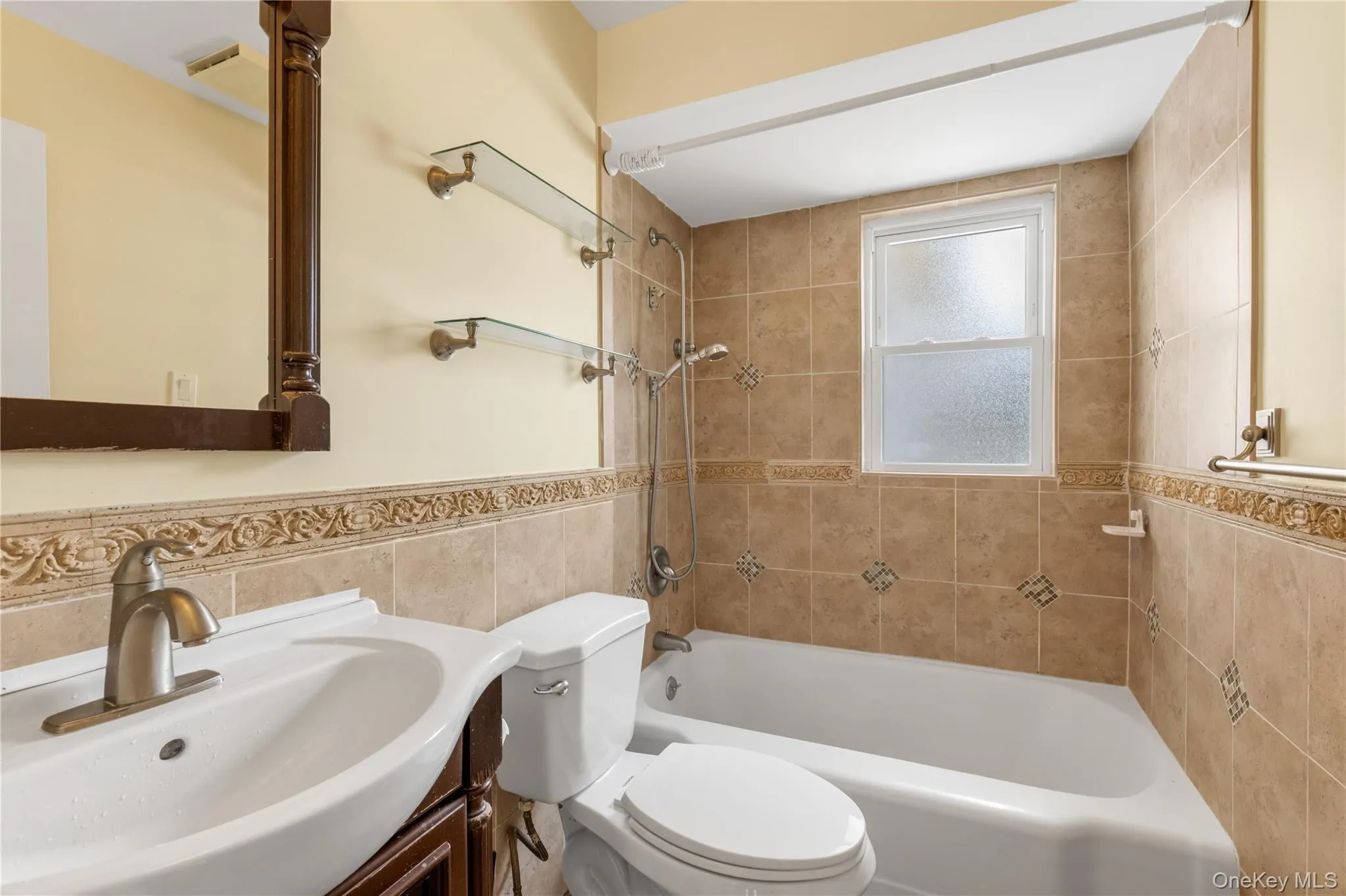 1st Floor Bathroom 1st Floor Bathroom