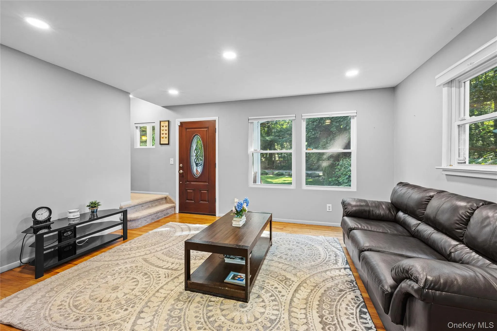141 Fire Lane, Riverhead, NY, 4 Bedrooms Bedrooms, 9 Rooms Rooms,2 BathroomsBathrooms,Residential,For Rent,Fire,0,1034015 141 Fire Lane, Riverhead, NY, 4 Bedrooms Bedrooms, 9 Rooms Rooms,2 BathroomsBathrooms,Residential,For Rent,Fire,0,1034015