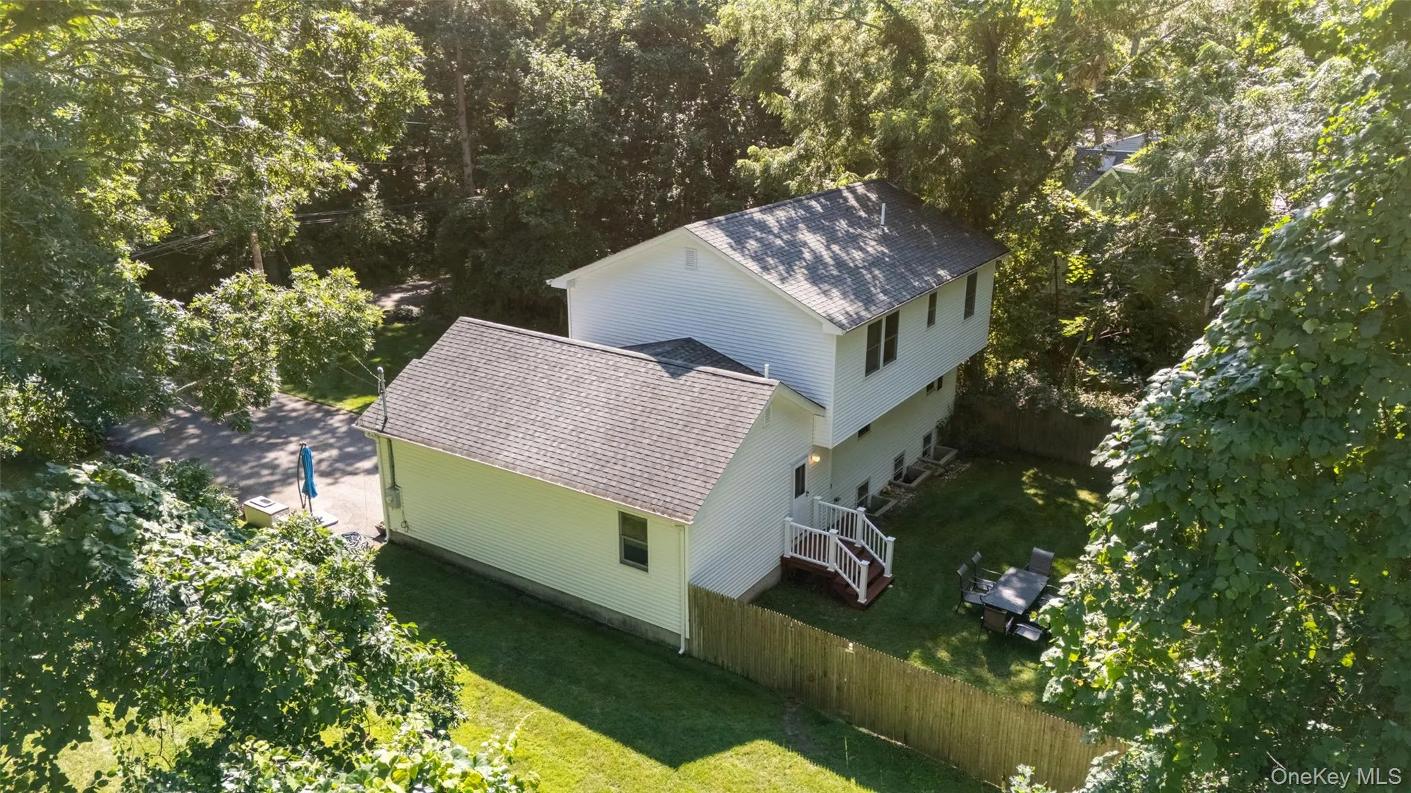141 Fire Lane, Riverhead, NY, 4 Bedrooms Bedrooms, 9 Rooms Rooms,2 BathroomsBathrooms,Residential,For Rent,Fire,0,1034015 141 Fire Lane, Riverhead, NY, 4 Bedrooms Bedrooms, 9 Rooms Rooms,2 BathroomsBathrooms,Residential,For Rent,Fire,0,1034015