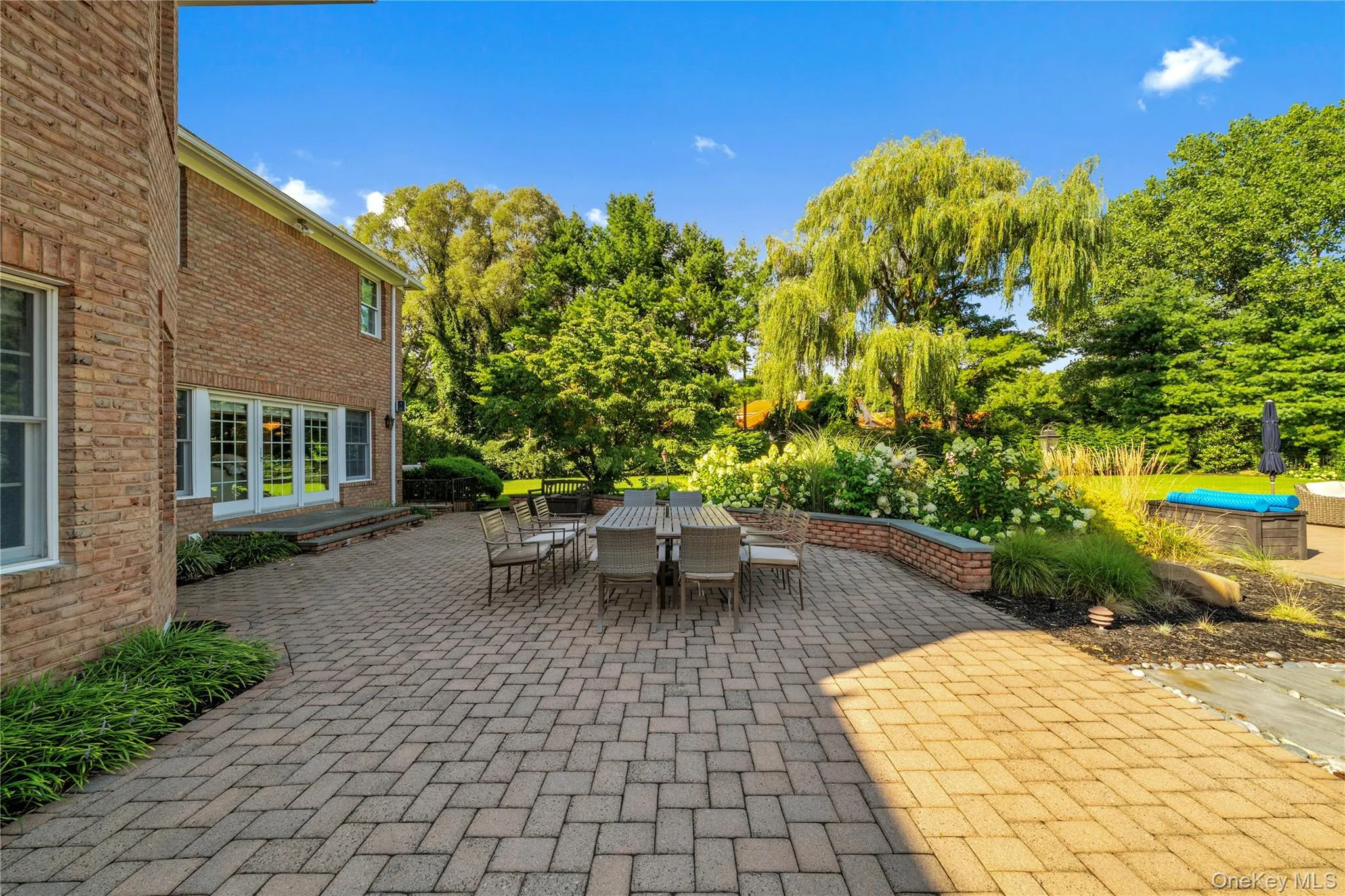 17 Hunt Court, Oyster Bay, NY, 6 Bedrooms Bedrooms, 12 Rooms Rooms,5 BathroomsBathrooms,Residential,For Rent,Hunt,0,1034020 17 Hunt Court, Oyster Bay, NY, 6 Bedrooms Bedrooms, 12 Rooms Rooms,5 BathroomsBathrooms,Residential,For Rent,Hunt,0,1034020