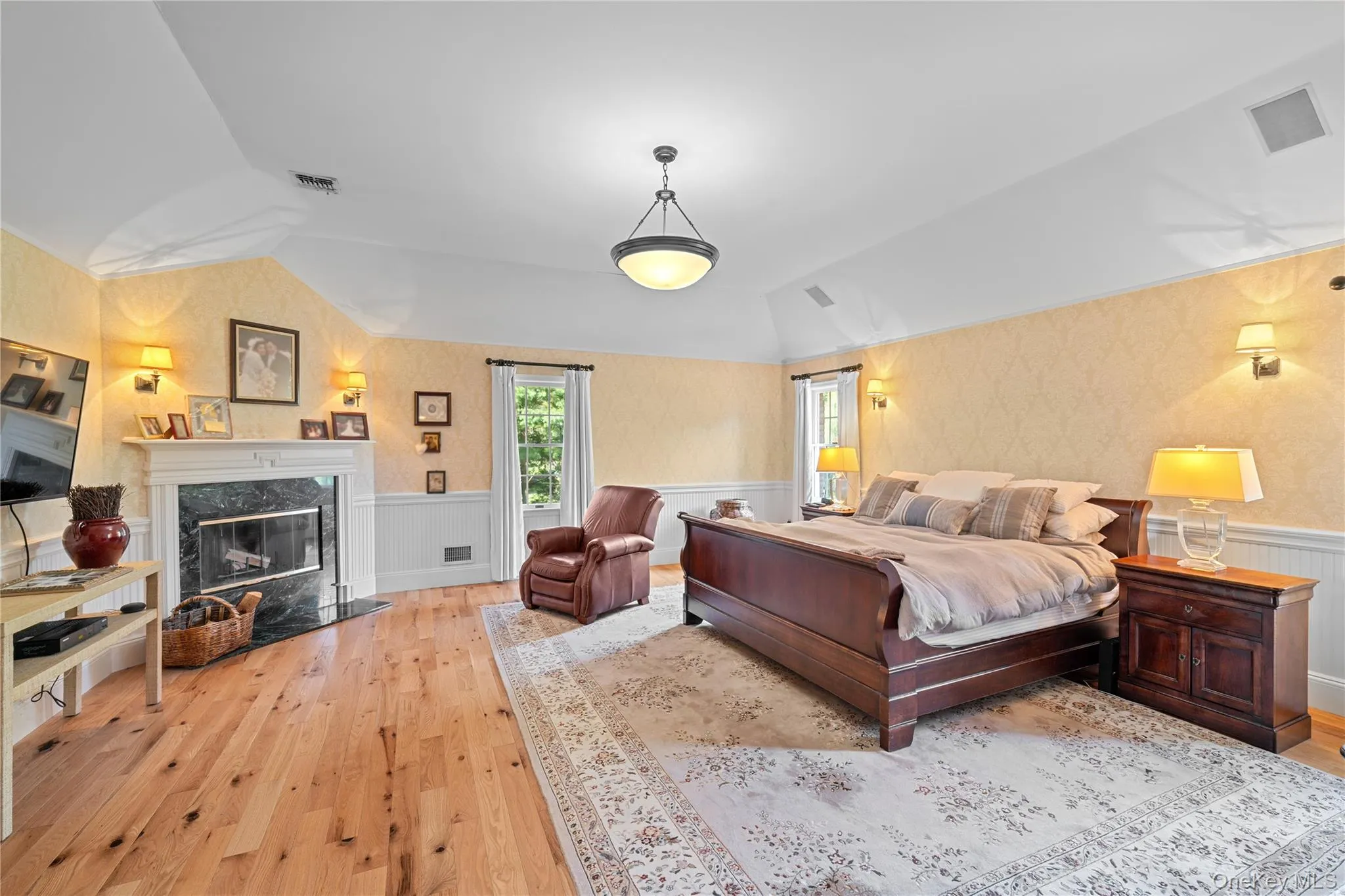 17 Hunt Court, Oyster Bay, NY, 6 Bedrooms Bedrooms, 12 Rooms Rooms,5 BathroomsBathrooms,Residential,For Rent,Hunt,0,1034020 17 Hunt Court, Oyster Bay, NY, 6 Bedrooms Bedrooms, 12 Rooms Rooms,5 BathroomsBathrooms,Residential,For Rent,Hunt,0,1034020