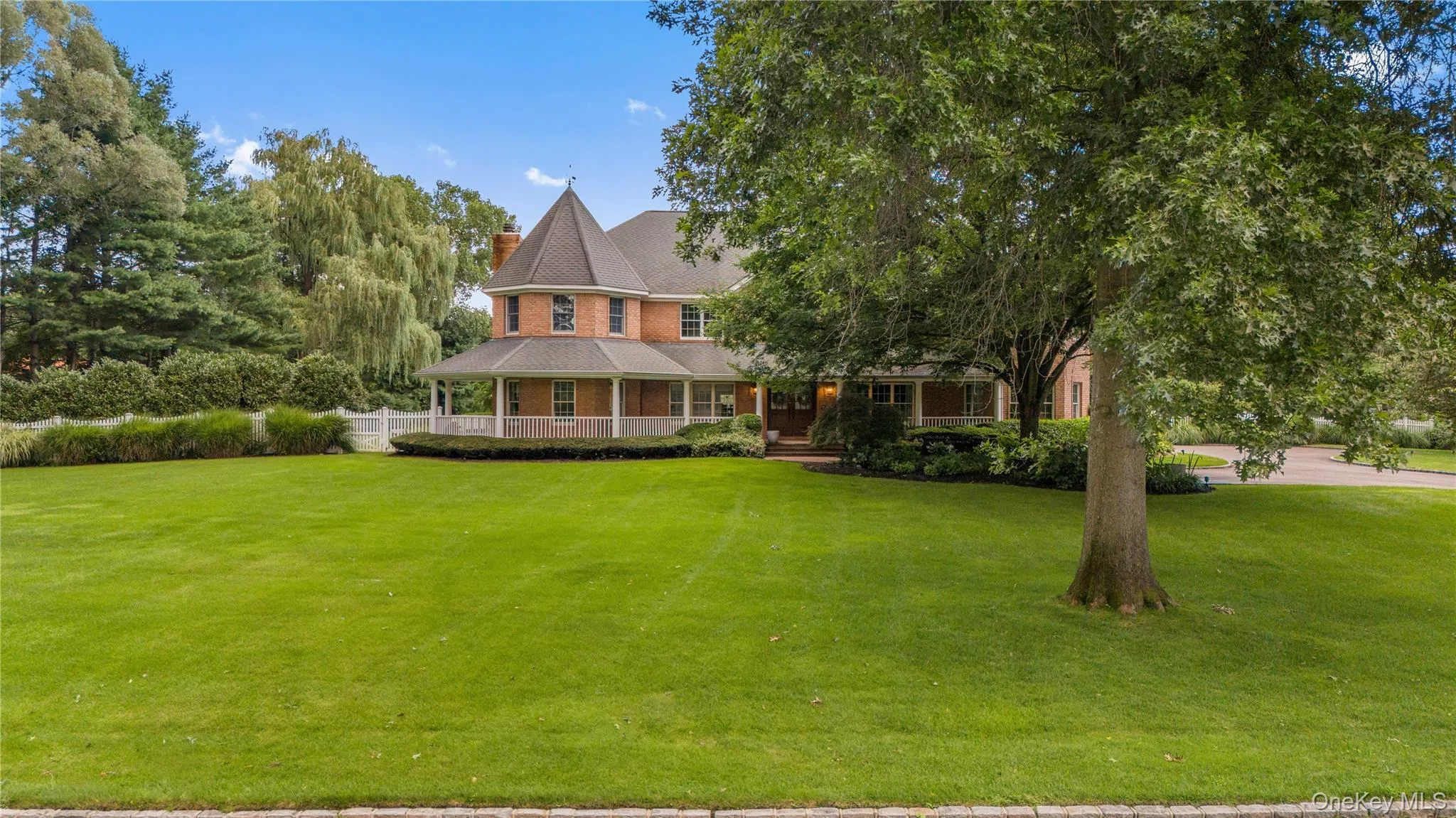 17 Hunt Court, Oyster Bay, NY, 6 Bedrooms Bedrooms, 12 Rooms Rooms,5 BathroomsBathrooms,Residential,For Rent,Hunt,0,1034020 17 Hunt Court, Oyster Bay, NY, 6 Bedrooms Bedrooms, 12 Rooms Rooms,5 BathroomsBathrooms,Residential,For Rent,Hunt,0,1034020