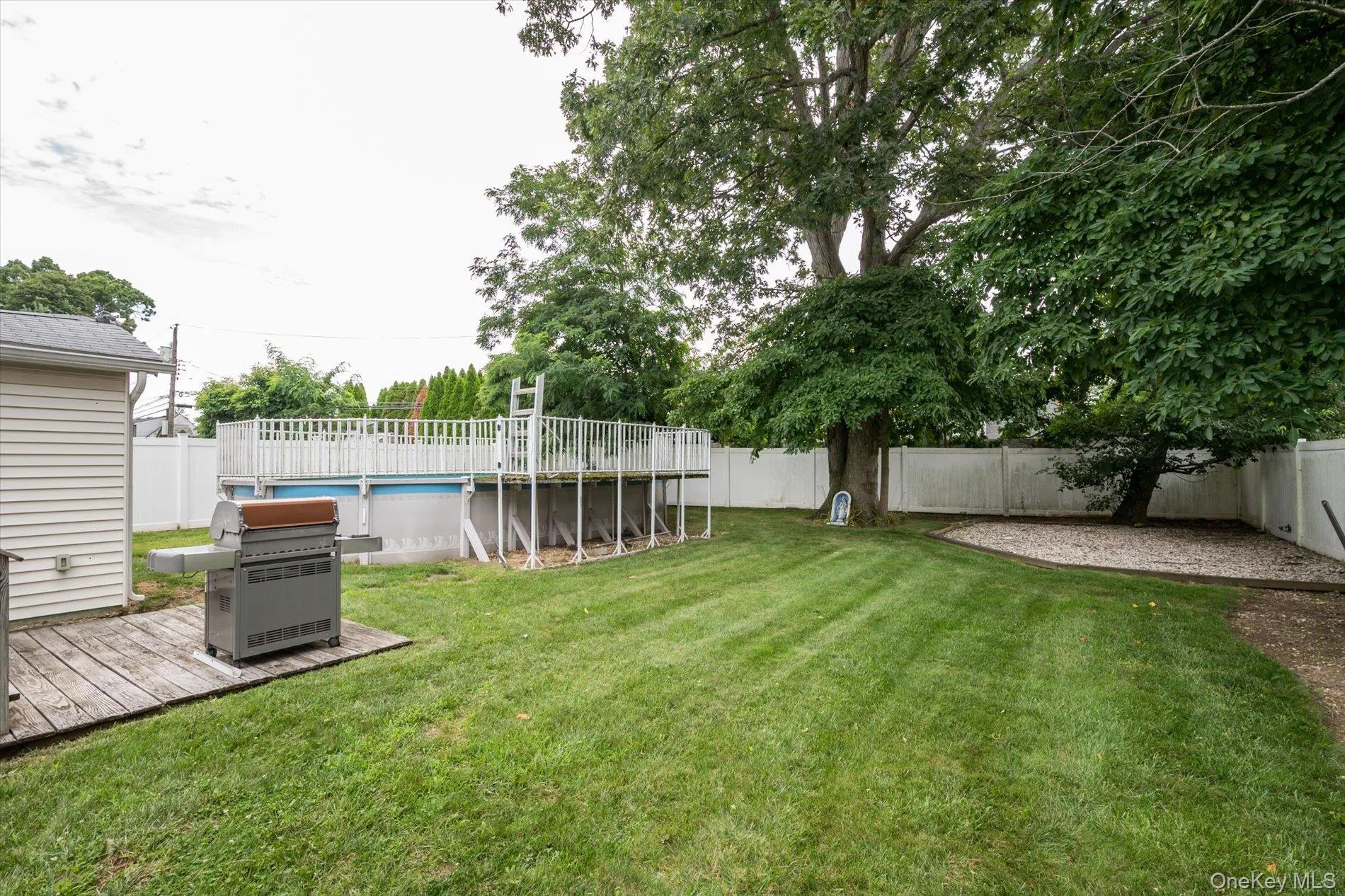 1135 Ruth Place, Hempstead, NY, 5 Bedrooms Bedrooms, 10 Rooms Rooms,2 BathroomsBathrooms,Residential,For Rent,Ruth,0,1034022 1135 Ruth Place, Hempstead, NY, 5 Bedrooms Bedrooms, 10 Rooms Rooms,2 BathroomsBathrooms,Residential,For Rent,Ruth,0,1034022