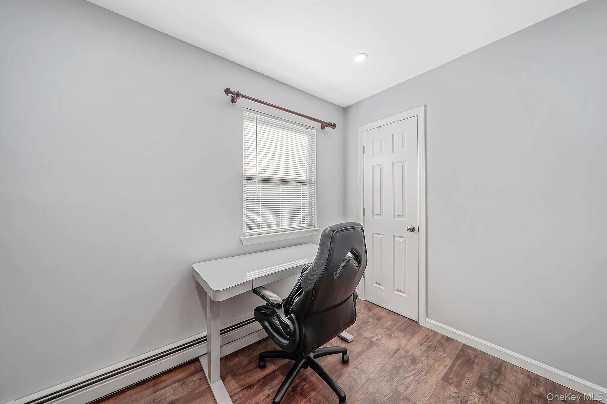 20 Nicole Lane, Brookhaven, NY, 4 Bedrooms Bedrooms, 8 Rooms Rooms,3 BathroomsBathrooms,Residential,For Rent,Nicole,0,1034025 20 Nicole Lane, Brookhaven, NY, 4 Bedrooms Bedrooms, 8 Rooms Rooms,3 BathroomsBathrooms,Residential,For Rent,Nicole,0,1034025