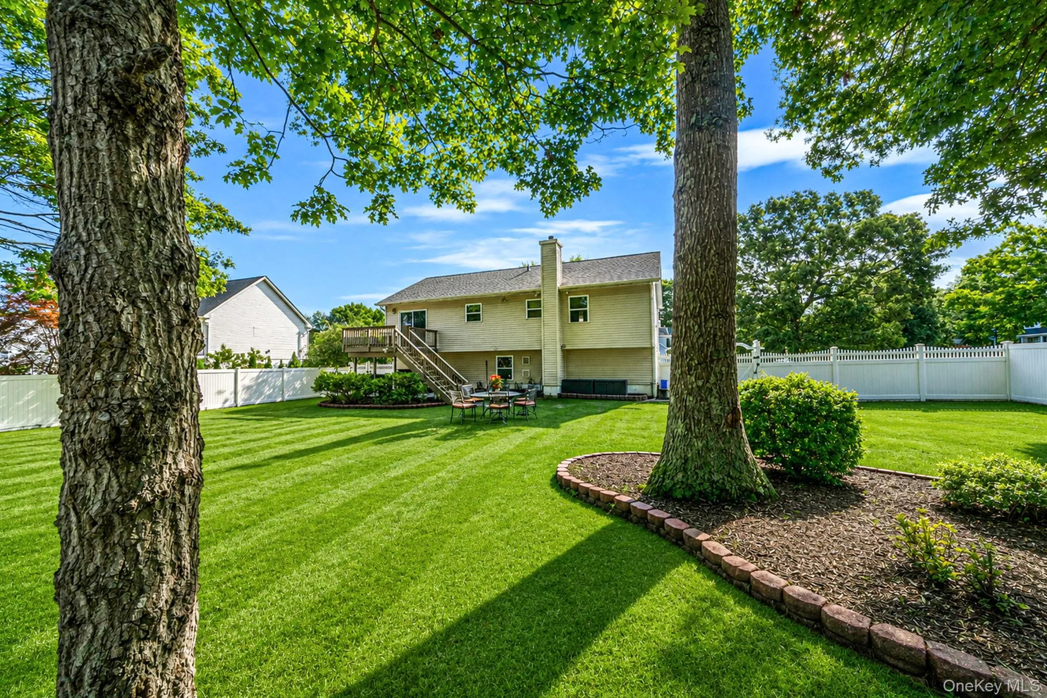 20 Nicole Lane, Brookhaven, NY, 4 Bedrooms Bedrooms, 8 Rooms Rooms,3 BathroomsBathrooms,Residential,For Rent,Nicole,0,1034025 20 Nicole Lane, Brookhaven, NY, 4 Bedrooms Bedrooms, 8 Rooms Rooms,3 BathroomsBathrooms,Residential,For Rent,Nicole,0,1034025