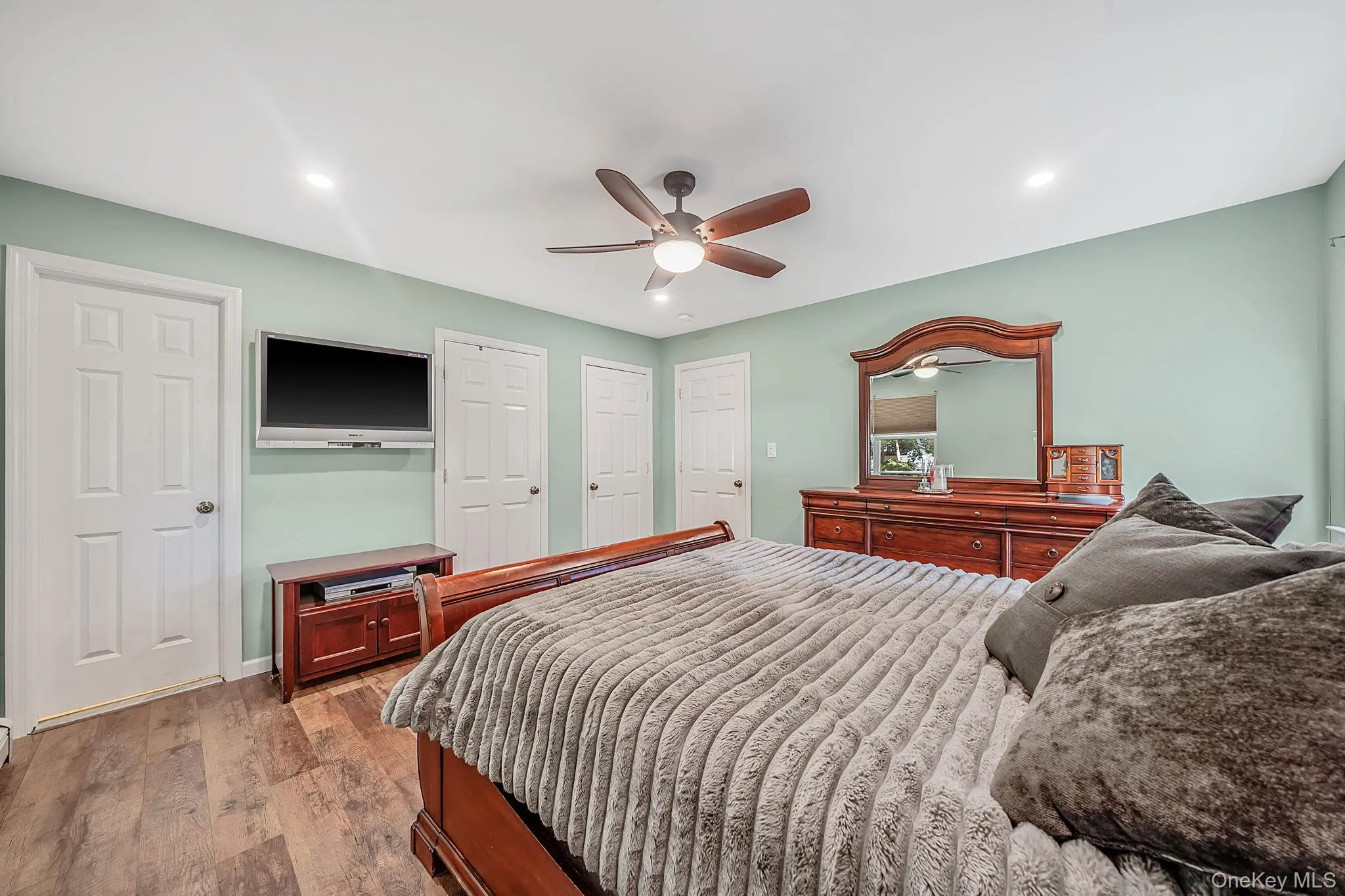 20 Nicole Lane, Brookhaven, NY, 4 Bedrooms Bedrooms, 8 Rooms Rooms,3 BathroomsBathrooms,Residential,For Rent,Nicole,0,1034025 20 Nicole Lane, Brookhaven, NY, 4 Bedrooms Bedrooms, 8 Rooms Rooms,3 BathroomsBathrooms,Residential,For Rent,Nicole,0,1034025