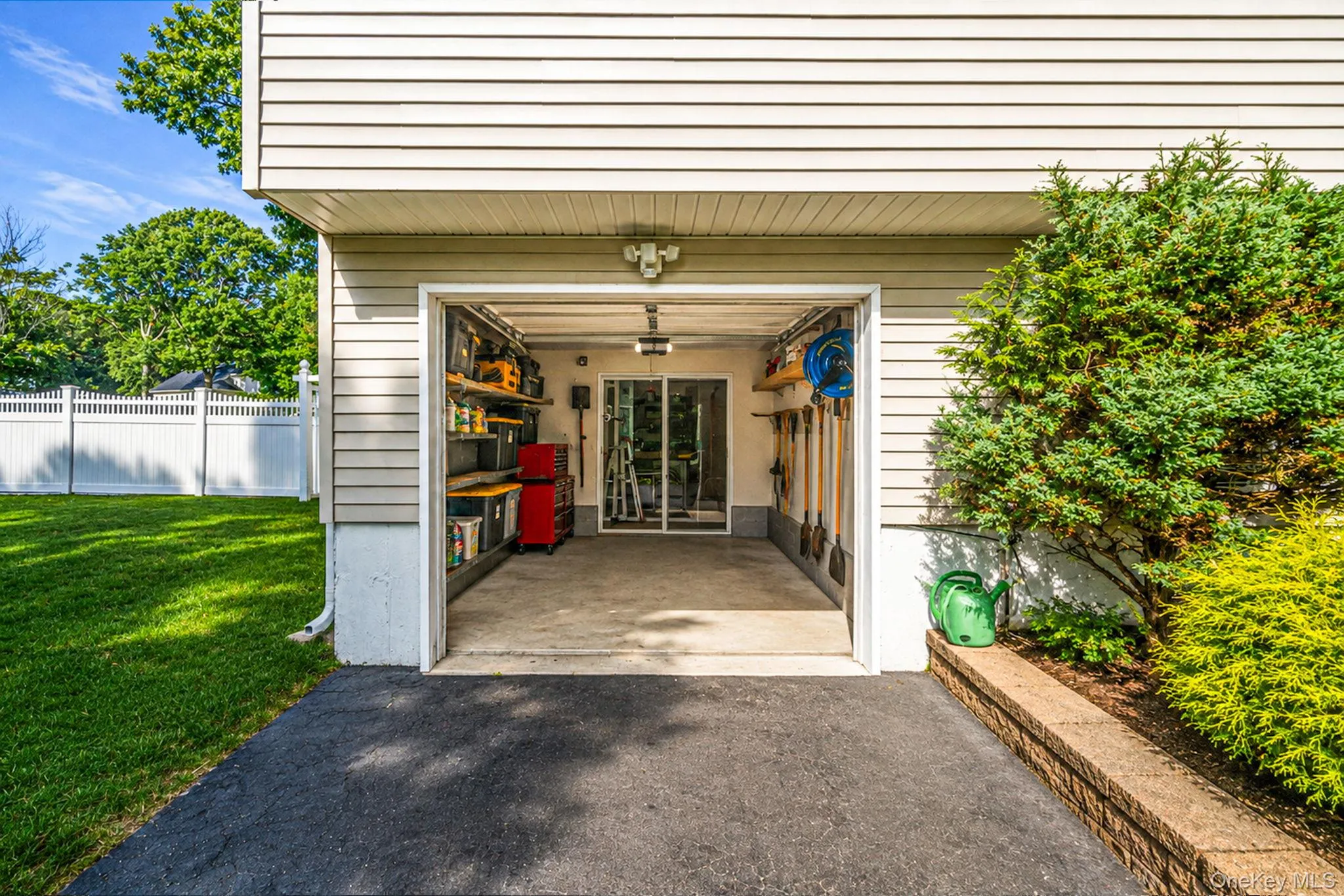 20 Nicole Lane, Brookhaven, NY, 4 Bedrooms Bedrooms, 8 Rooms Rooms,3 BathroomsBathrooms,Residential,For Rent,Nicole,0,1034025 20 Nicole Lane, Brookhaven, NY, 4 Bedrooms Bedrooms, 8 Rooms Rooms,3 BathroomsBathrooms,Residential,For Rent,Nicole,0,1034025