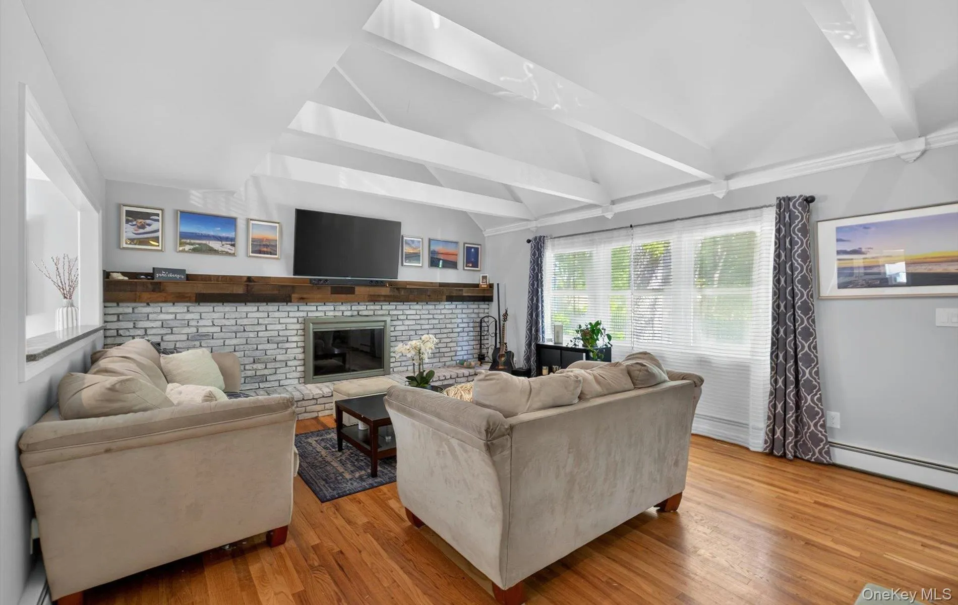 15 Bergen Court, Huntington, NY, 3 Bedrooms Bedrooms, 6 Rooms Rooms,2 BathroomsBathrooms,Residential,For Rent,Bergen,0,1034026 15 Bergen Court, Huntington, NY, 3 Bedrooms Bedrooms, 6 Rooms Rooms,2 BathroomsBathrooms,Residential,For Rent,Bergen,0,1034026
