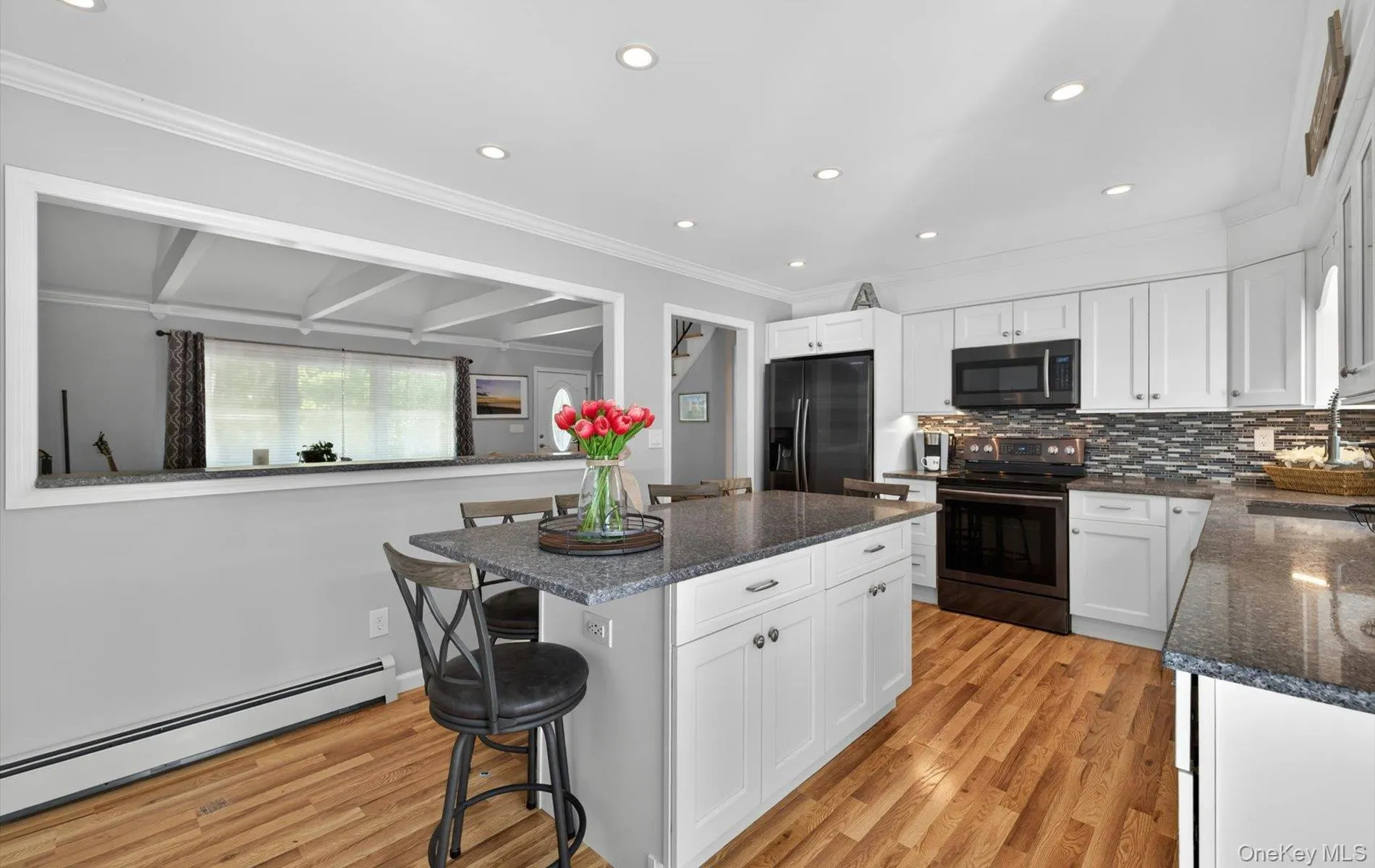 15 Bergen Court, Huntington, NY, 3 Bedrooms Bedrooms, 6 Rooms Rooms,2 BathroomsBathrooms,Residential,For Rent,Bergen,0,1034026 15 Bergen Court, Huntington, NY, 3 Bedrooms Bedrooms, 6 Rooms Rooms,2 BathroomsBathrooms,Residential,For Rent,Bergen,0,1034026