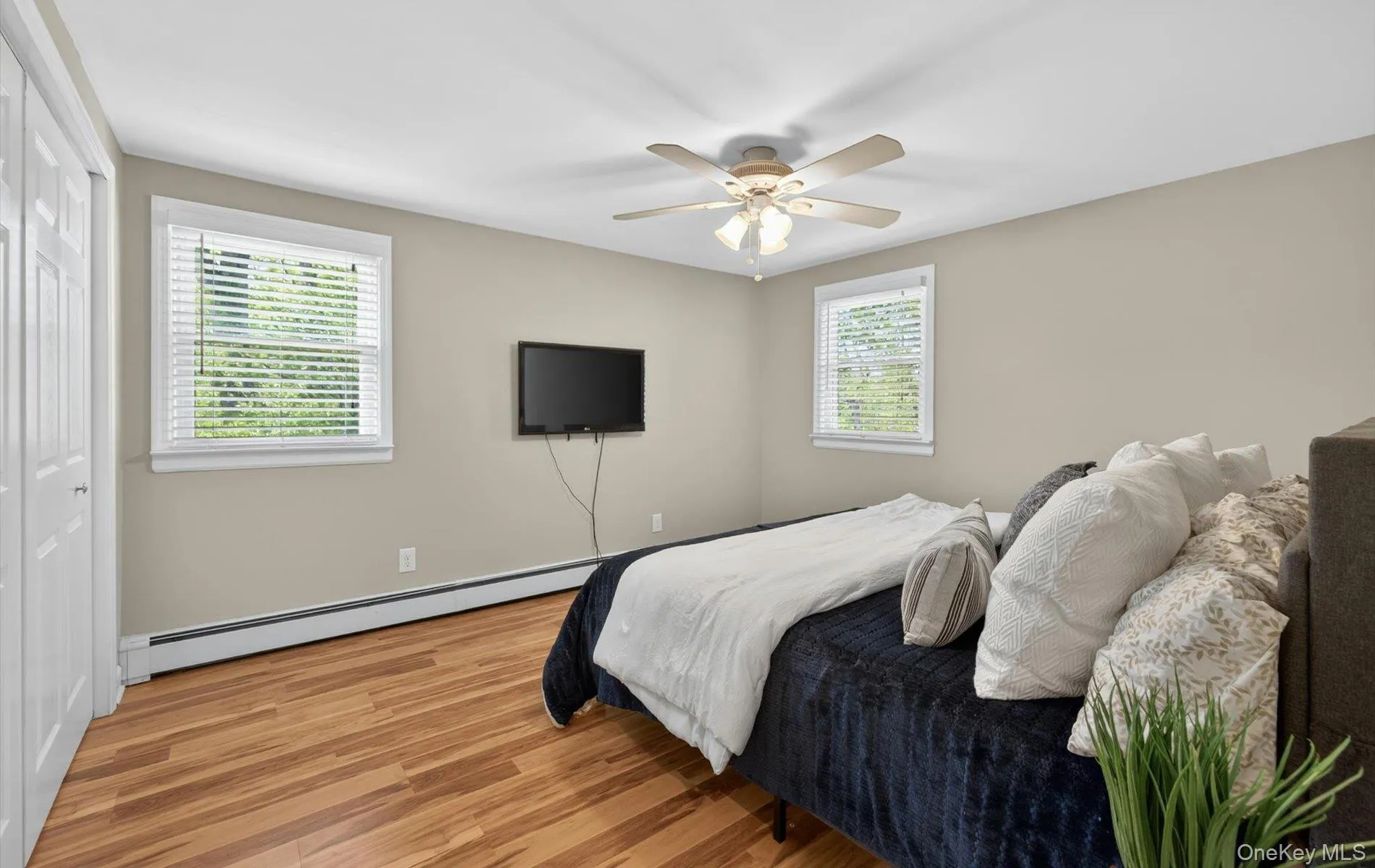 15 Bergen Court, Huntington, NY, 3 Bedrooms Bedrooms, 6 Rooms Rooms,2 BathroomsBathrooms,Residential,For Rent,Bergen,0,1034026 15 Bergen Court, Huntington, NY, 3 Bedrooms Bedrooms, 6 Rooms Rooms,2 BathroomsBathrooms,Residential,For Rent,Bergen,0,1034026