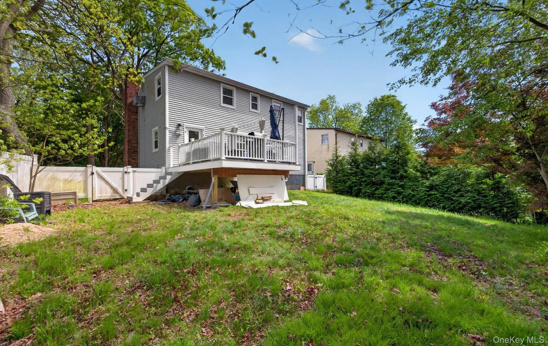 15 Bergen Court, Huntington, NY, 3 Bedrooms Bedrooms, 6 Rooms Rooms,2 BathroomsBathrooms,Residential,For Rent,Bergen,0,1034026 15 Bergen Court, Huntington, NY, 3 Bedrooms Bedrooms, 6 Rooms Rooms,2 BathroomsBathrooms,Residential,For Rent,Bergen,0,1034026