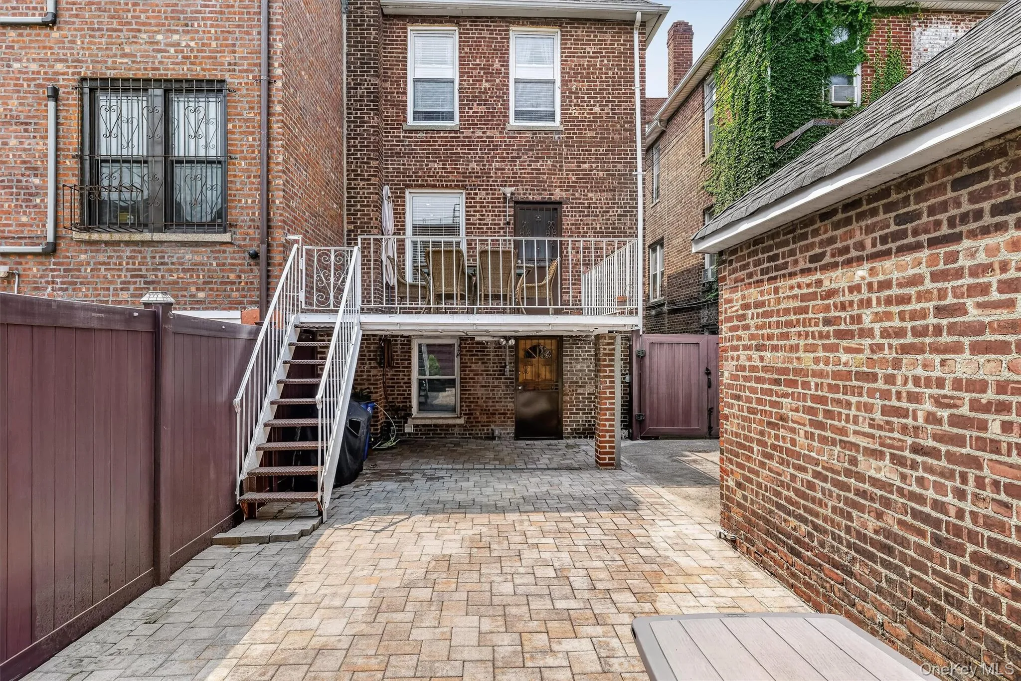 2218 Holland Avenue, New York, NY, 3 Bedrooms Bedrooms, 8 Rooms Rooms,2 BathroomsBathrooms,Residential,For Rent,Holland,0,1034028 2218 Holland Avenue, New York, NY, 3 Bedrooms Bedrooms, 8 Rooms Rooms,2 BathroomsBathrooms,Residential,For Rent,Holland,0,1034028