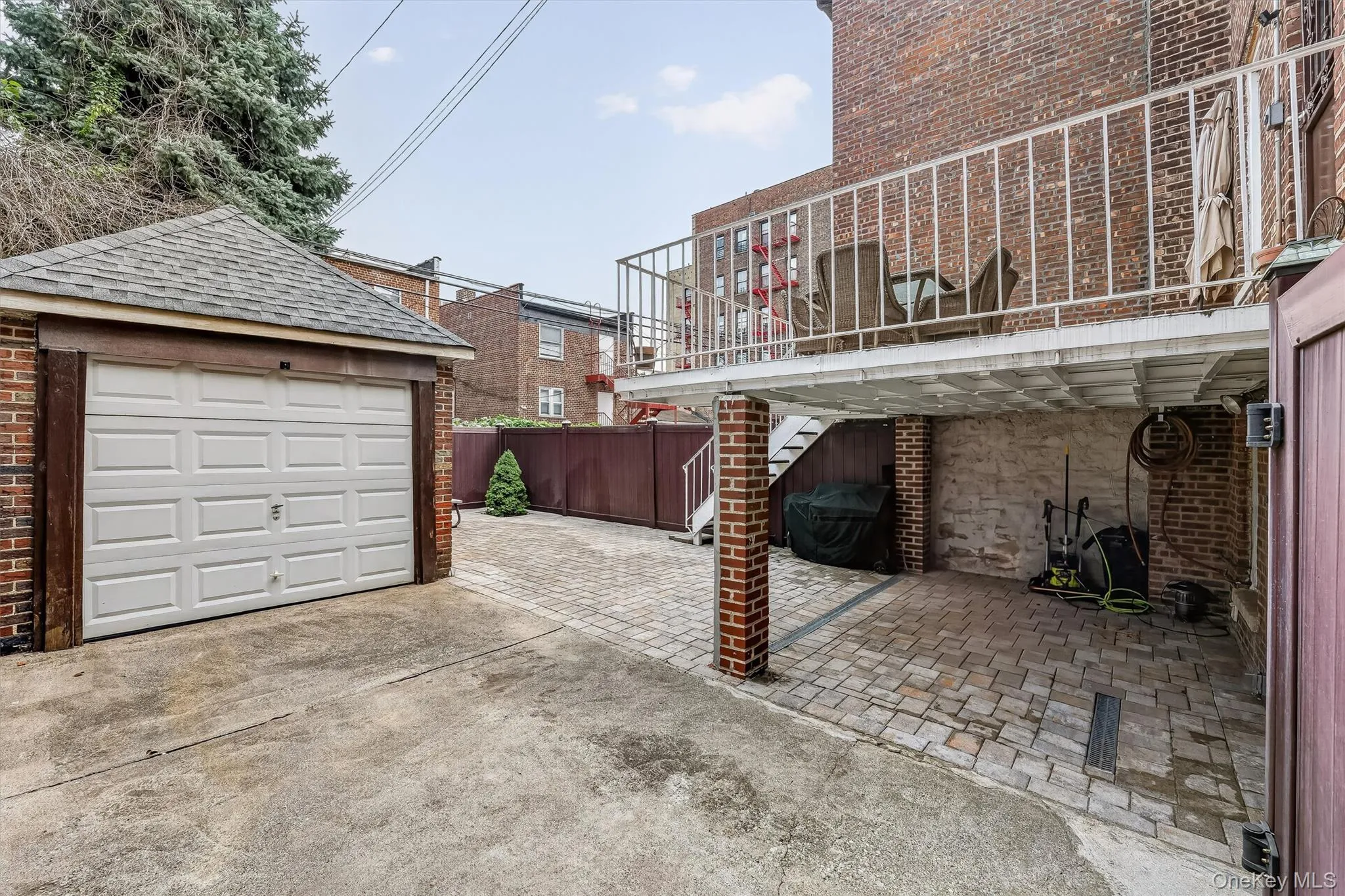 2218 Holland Avenue, New York, NY, 3 Bedrooms Bedrooms, 8 Rooms Rooms,2 BathroomsBathrooms,Residential,For Rent,Holland,0,1034028 2218 Holland Avenue, New York, NY, 3 Bedrooms Bedrooms, 8 Rooms Rooms,2 BathroomsBathrooms,Residential,For Rent,Holland,0,1034028
