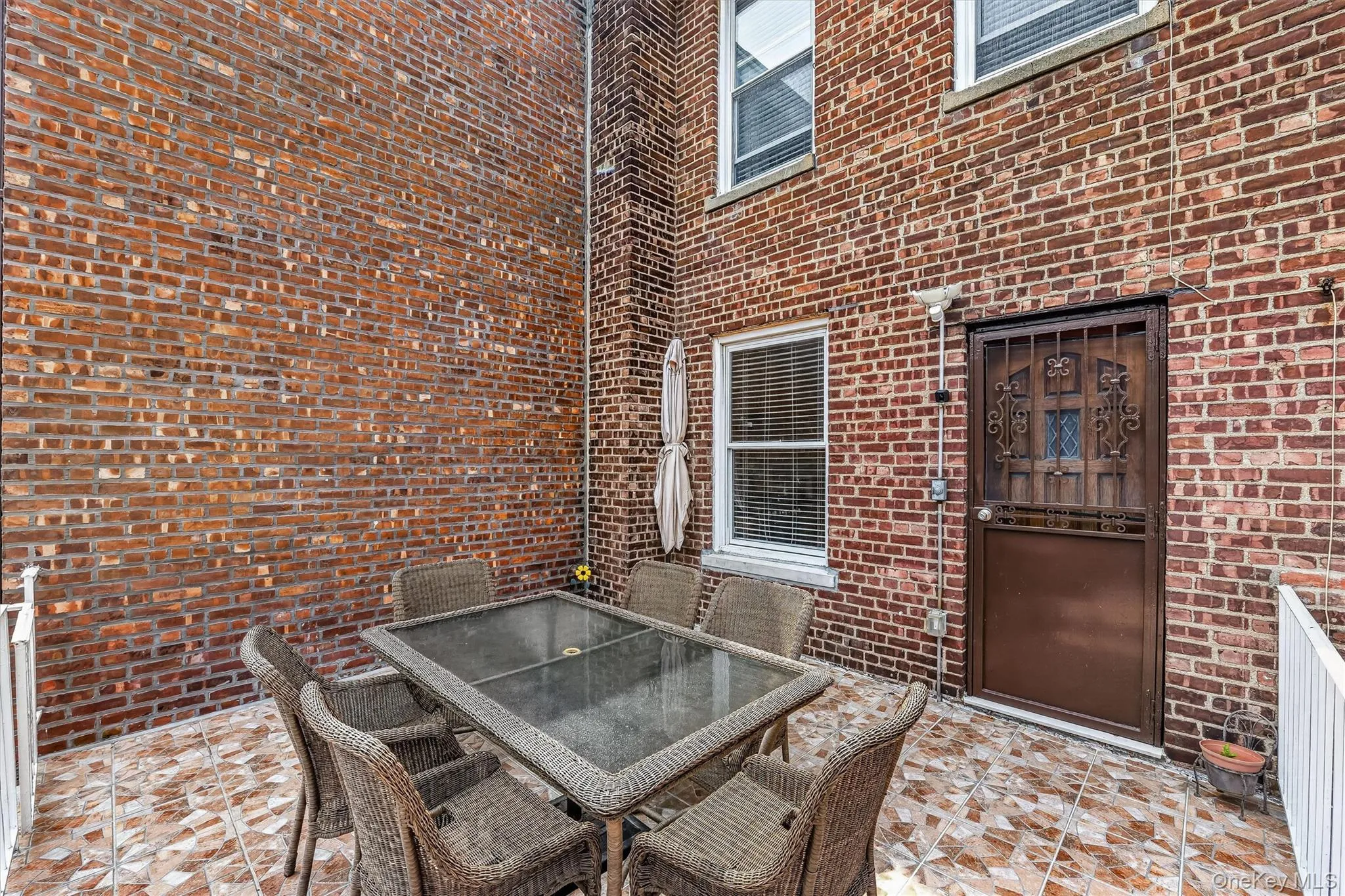 2218 Holland Avenue, New York, NY, 3 Bedrooms Bedrooms, 8 Rooms Rooms,2 BathroomsBathrooms,Residential,For Rent,Holland,0,1034028 2218 Holland Avenue, New York, NY, 3 Bedrooms Bedrooms, 8 Rooms Rooms,2 BathroomsBathrooms,Residential,For Rent,Holland,0,1034028