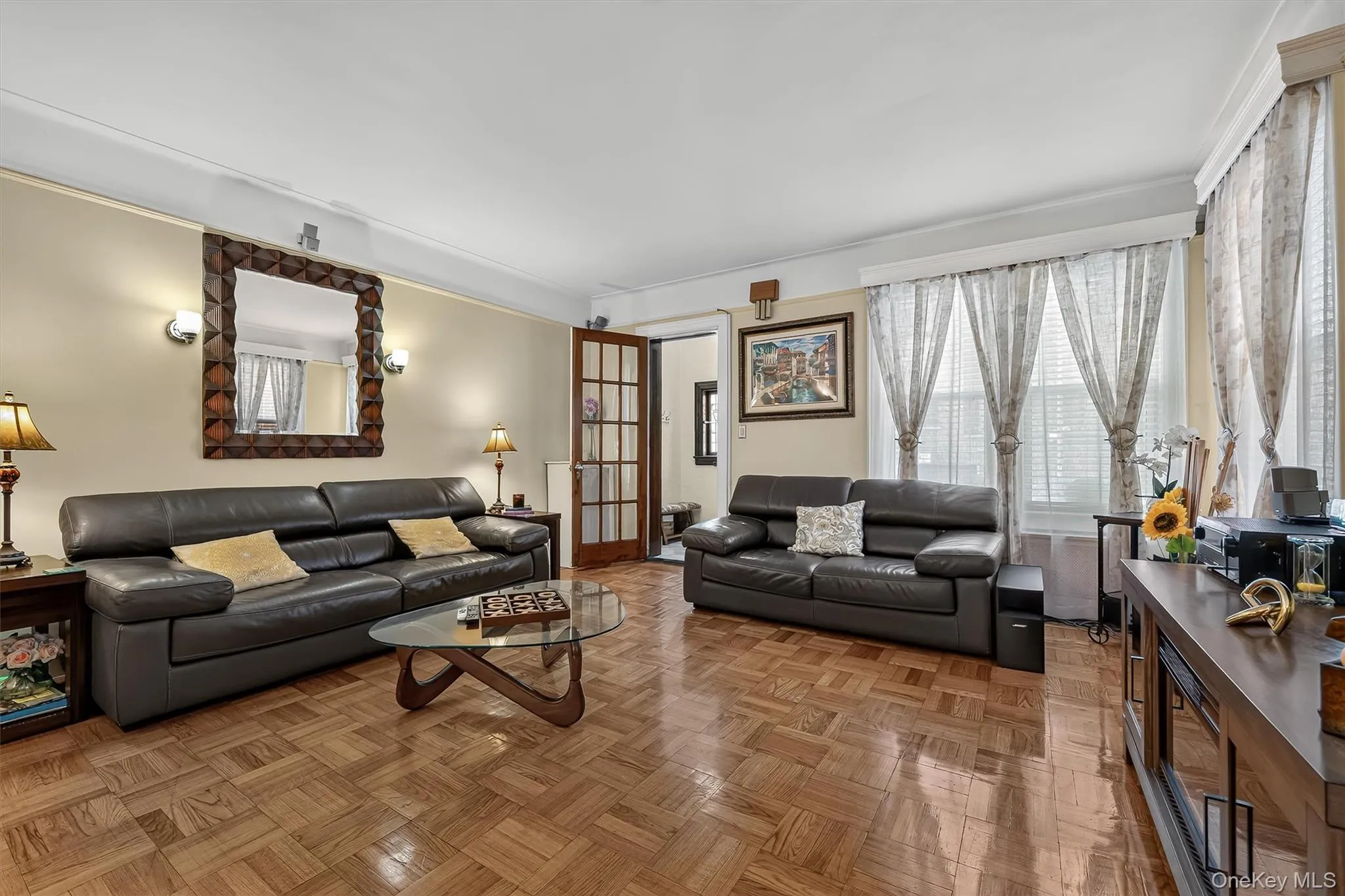 2218 Holland Avenue, New York, NY, 3 Bedrooms Bedrooms, 8 Rooms Rooms,2 BathroomsBathrooms,Residential,For Rent,Holland,0,1034028 2218 Holland Avenue, New York, NY, 3 Bedrooms Bedrooms, 8 Rooms Rooms,2 BathroomsBathrooms,Residential,For Rent,Holland,0,1034028
