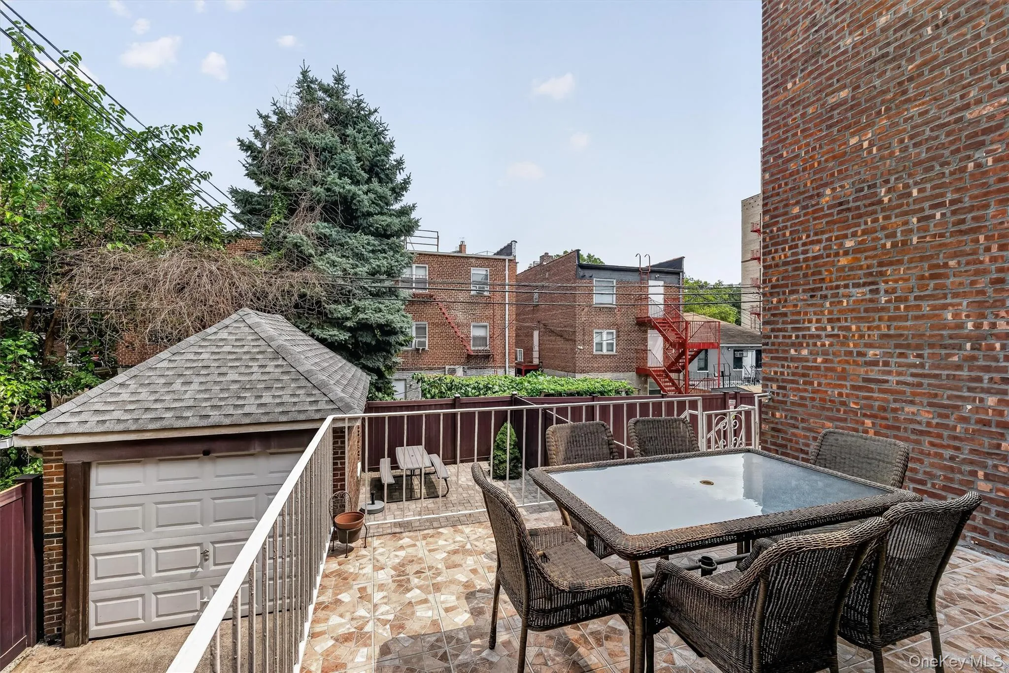 2218 Holland Avenue, New York, NY, 3 Bedrooms Bedrooms, 8 Rooms Rooms,2 BathroomsBathrooms,Residential,For Rent,Holland,0,1034028 2218 Holland Avenue, New York, NY, 3 Bedrooms Bedrooms, 8 Rooms Rooms,2 BathroomsBathrooms,Residential,For Rent,Holland,0,1034028